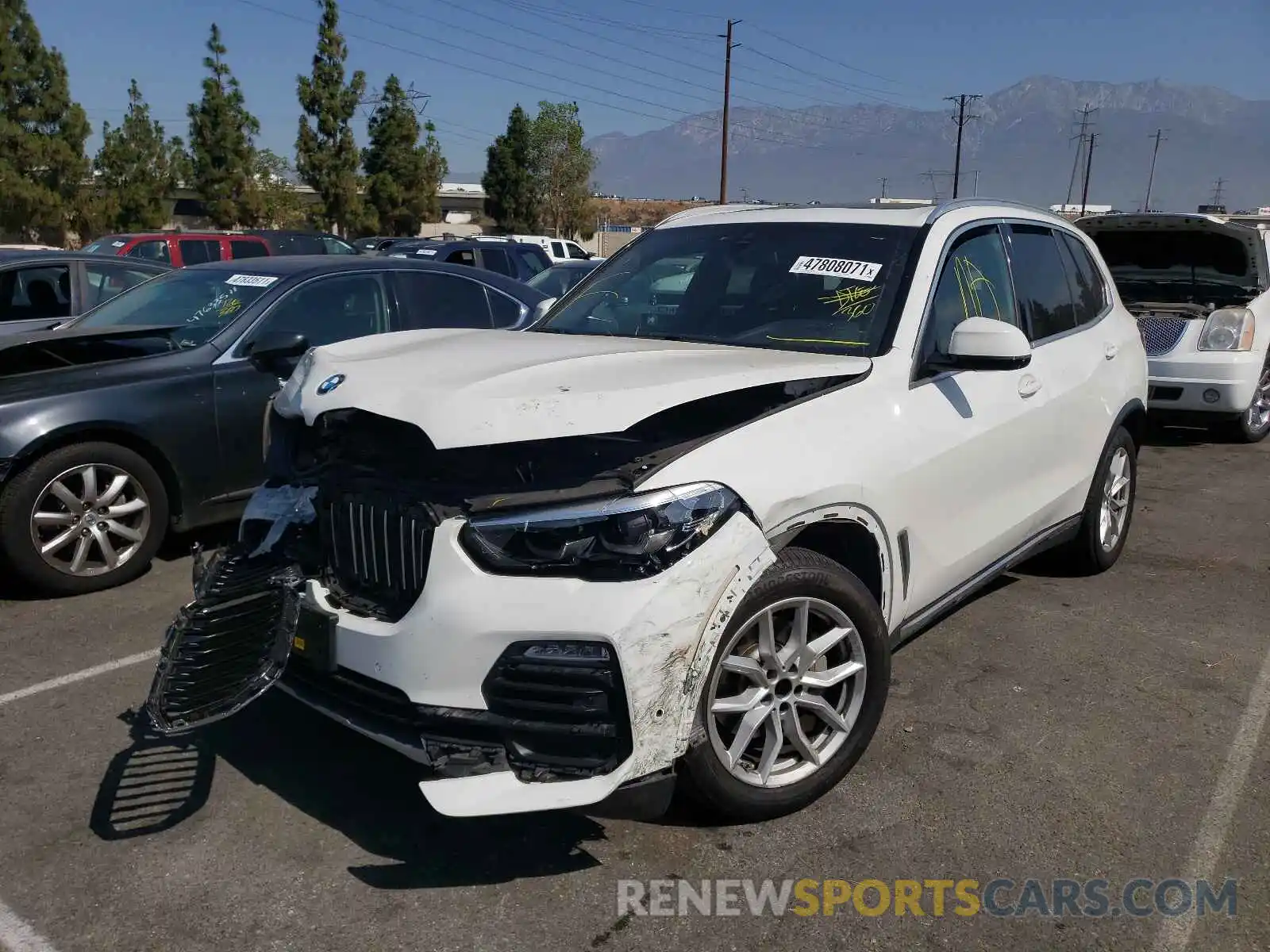 2 Photograph of a damaged car 5UXCR6C51KLL38519 BMW X5 2019