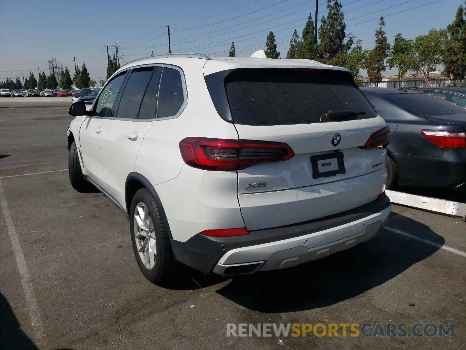 3 Photograph of a damaged car 5UXCR6C51KLL38519 BMW X5 2019