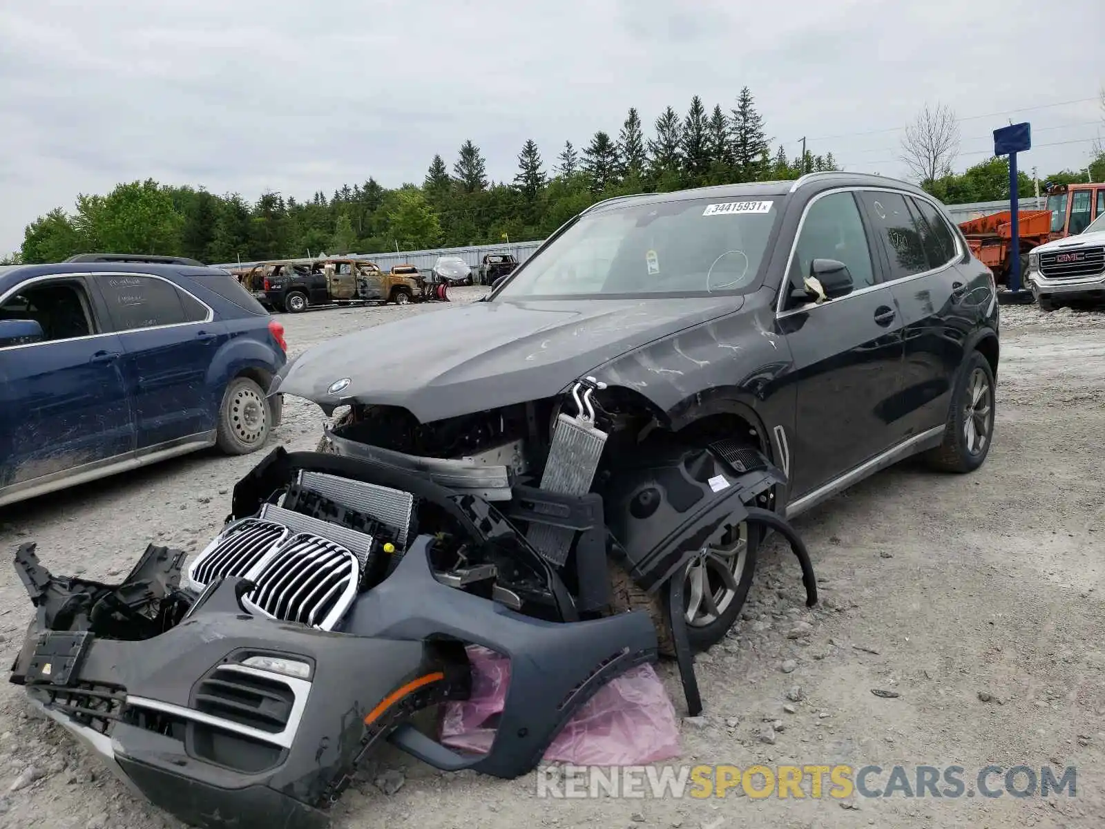 2 Photograph of a damaged car 5UXCR6C51KLL39895 BMW X5 2019