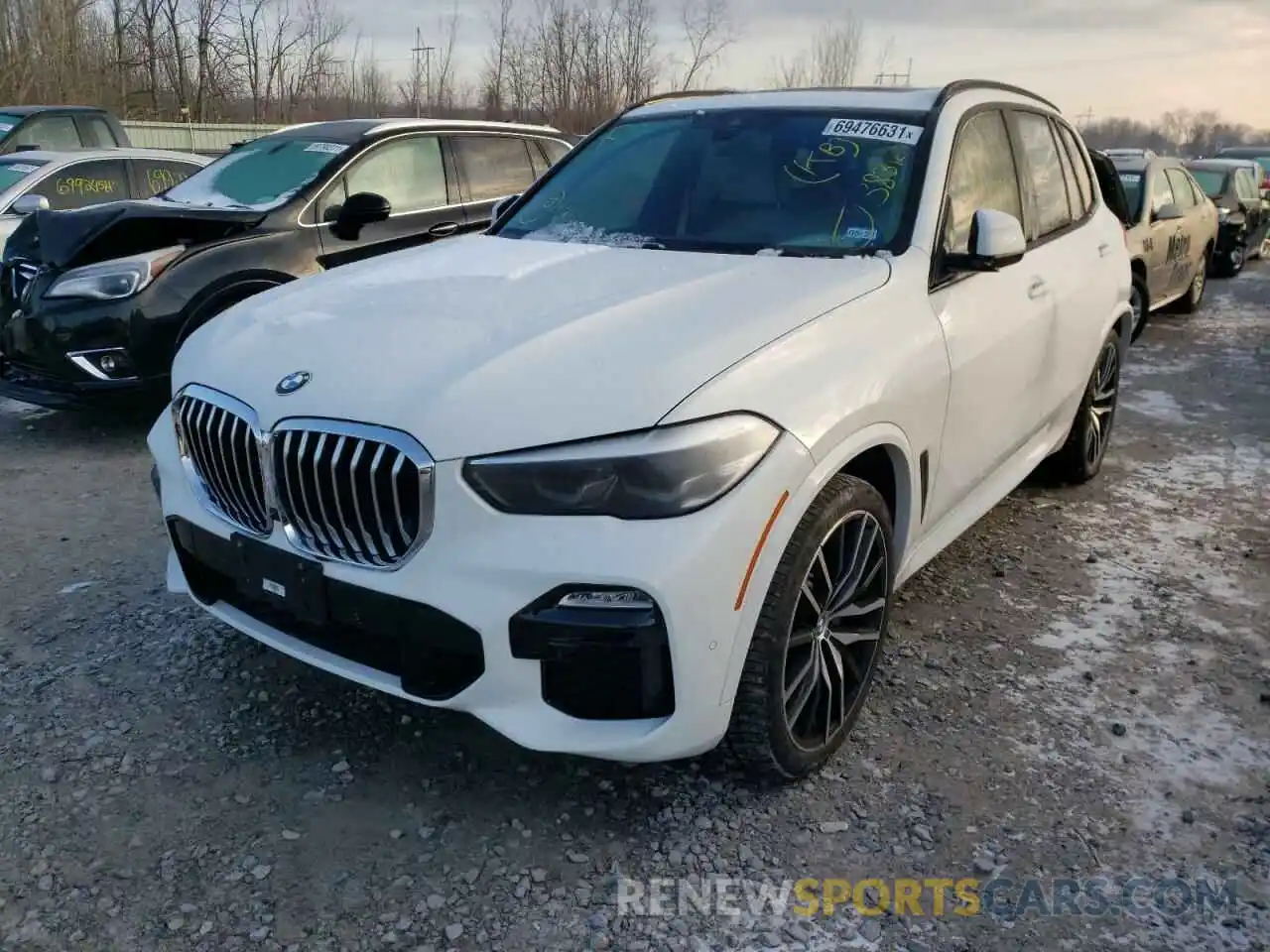 2 Photograph of a damaged car 5UXCR6C51KLL52954 BMW X5 2019