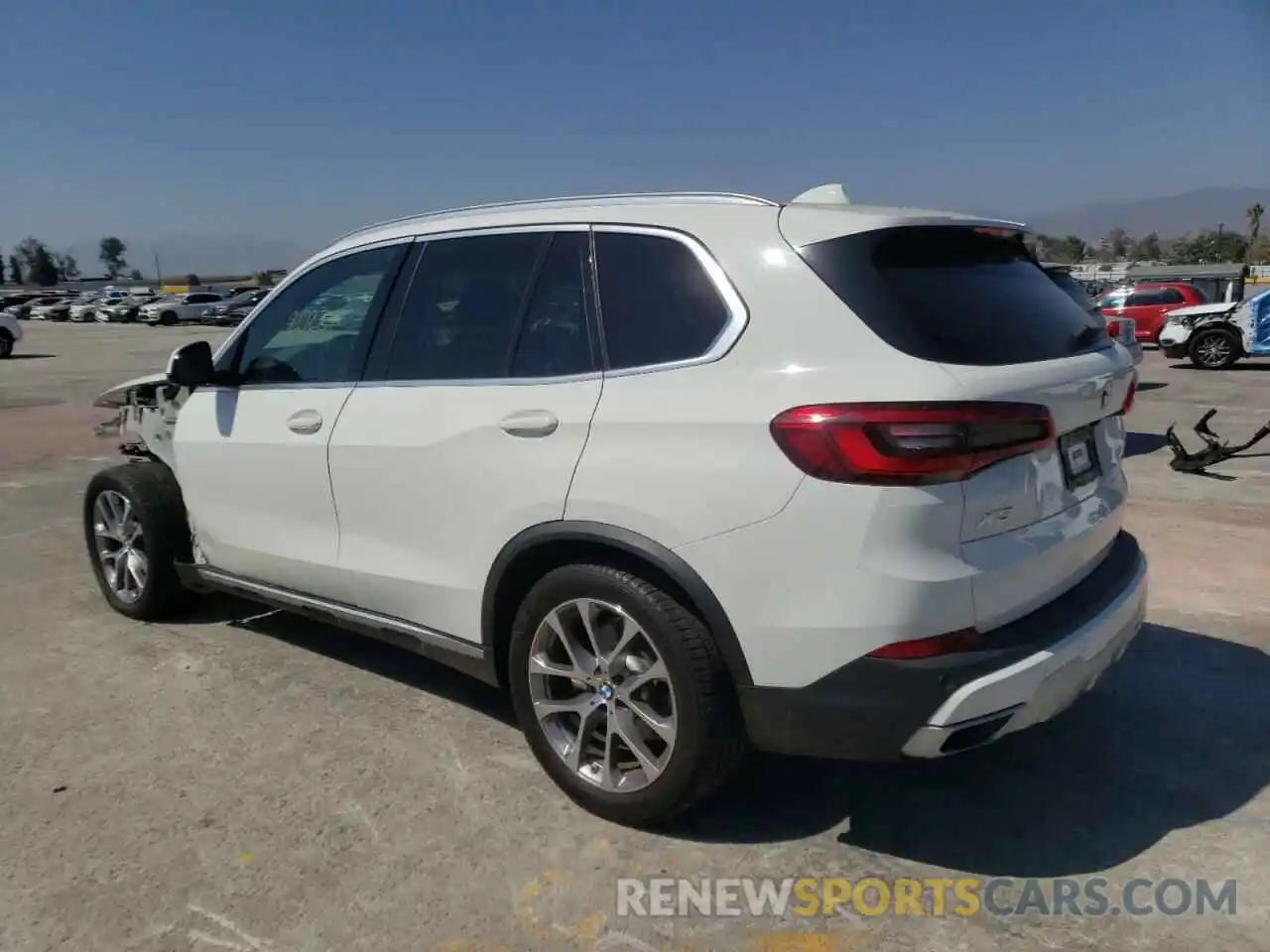 3 Photograph of a damaged car 5UXCR6C51KLL53053 BMW X5 2019