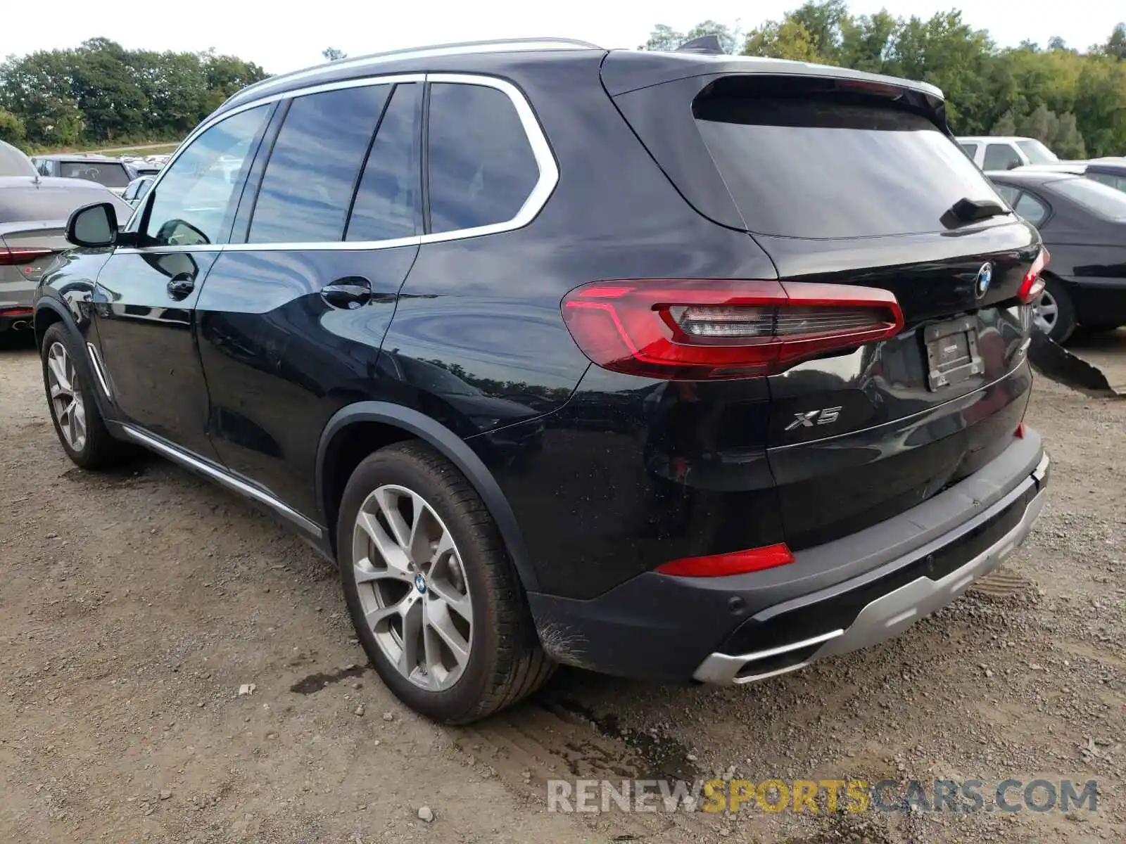 3 Photograph of a damaged car 5UXCR6C51KLL61718 BMW X5 2019