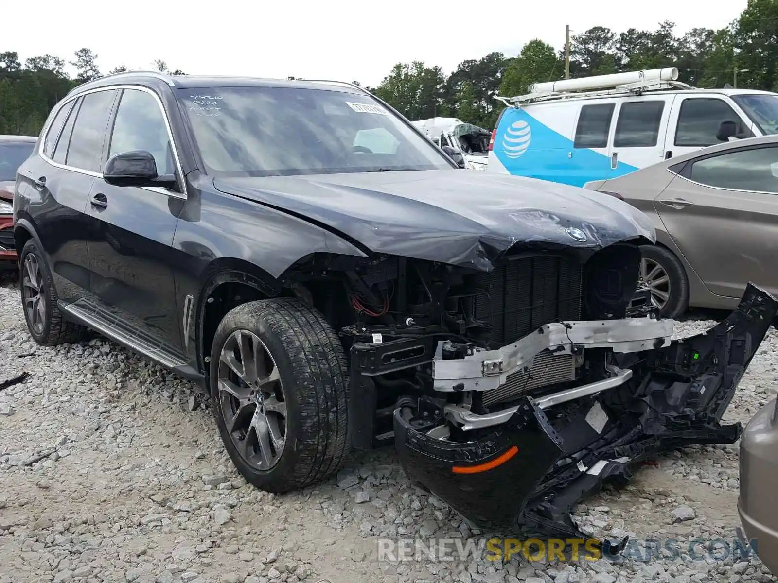 1 Photograph of a damaged car 5UXCR6C52KLB12363 BMW X5 2019