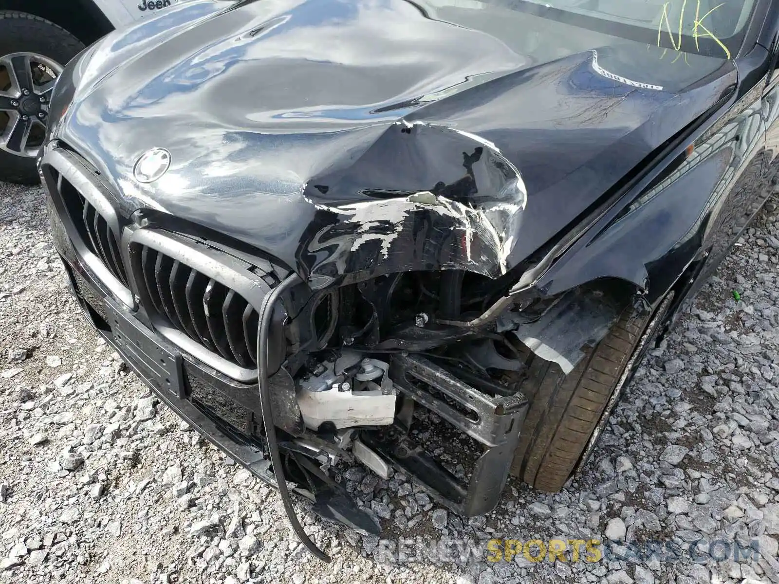 9 Photograph of a damaged car 5UXCR6C52KLB12492 BMW X5 2019