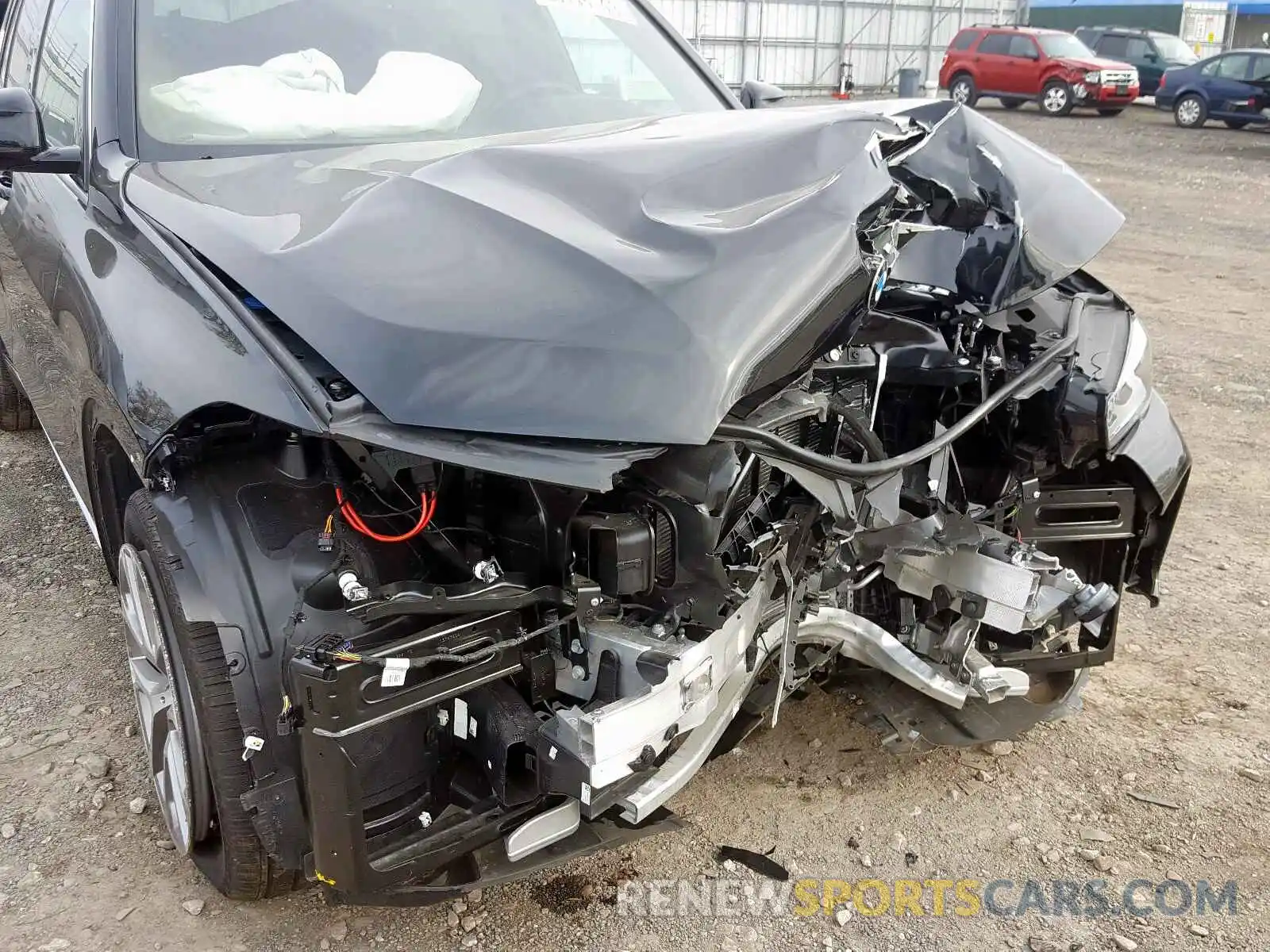 9 Photograph of a damaged car 5UXCR6C52KLK79044 BMW X5 2019