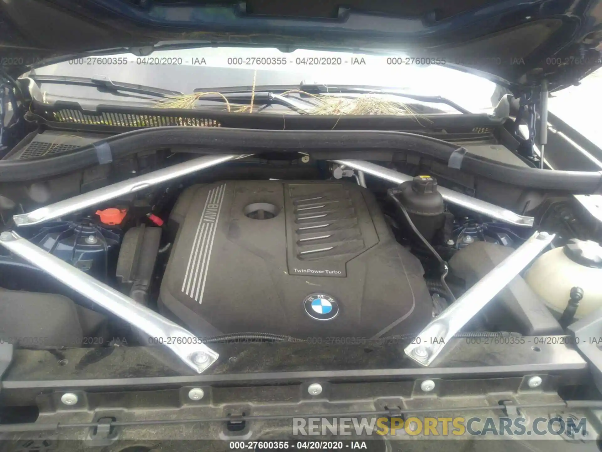 10 Photograph of a damaged car 5UXCR6C52KLK81022 BMW X5 2019