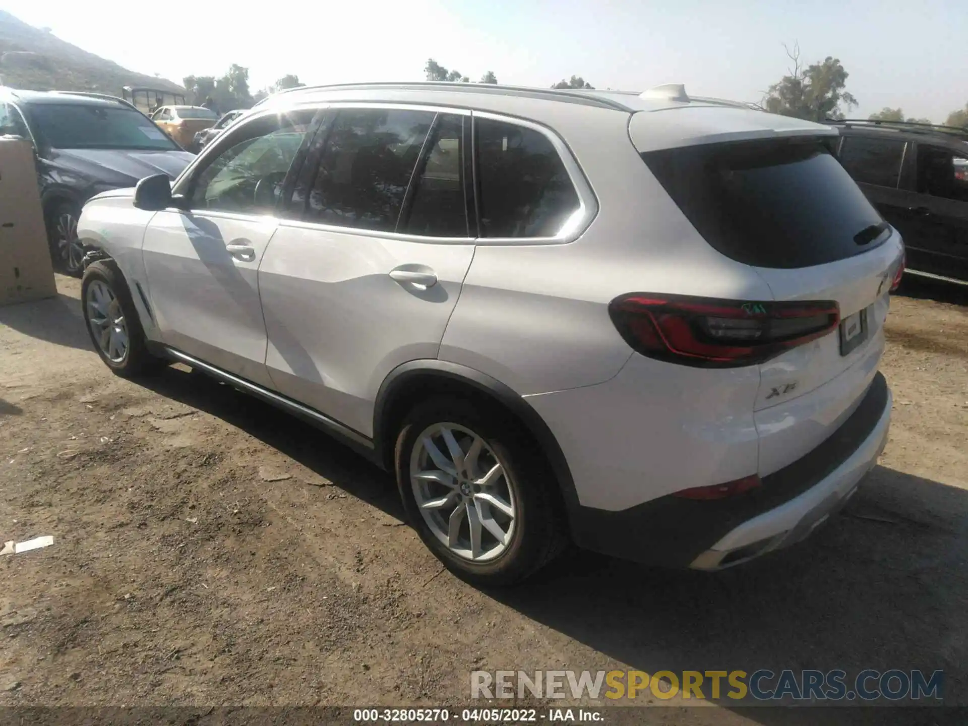 3 Photograph of a damaged car 5UXCR6C52KLK85412 BMW X5 2019