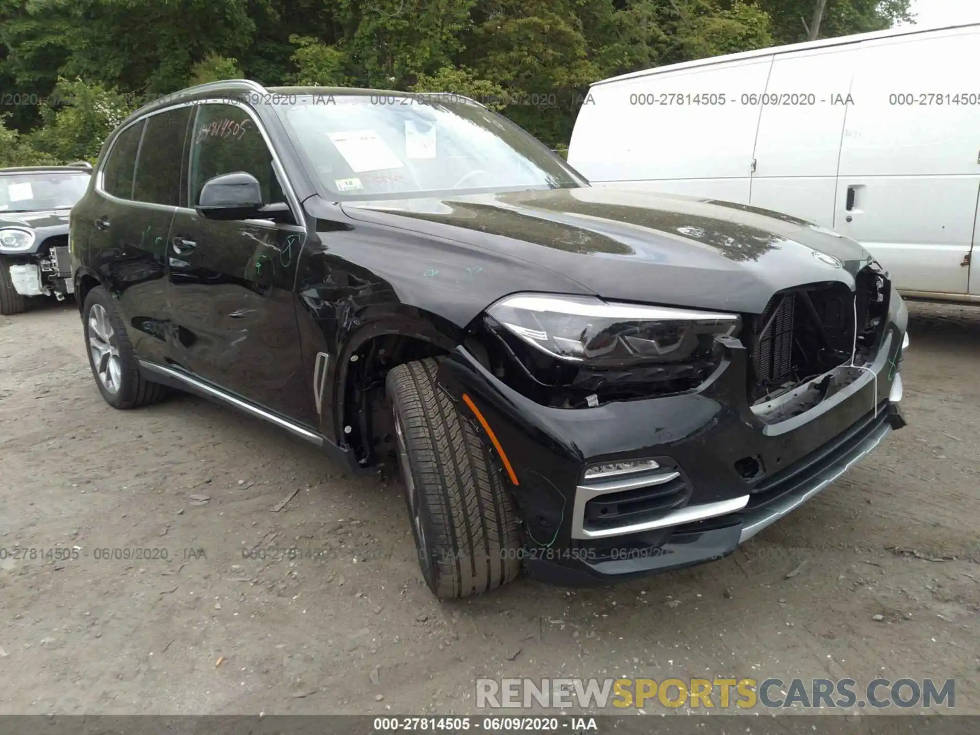 1 Photograph of a damaged car 5UXCR6C52KLK85667 BMW X5 2019