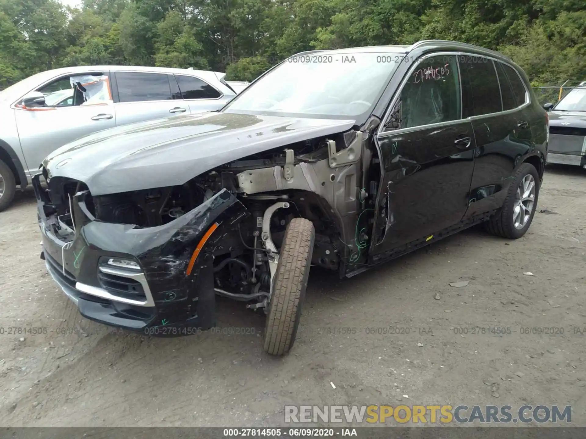 2 Photograph of a damaged car 5UXCR6C52KLK85667 BMW X5 2019