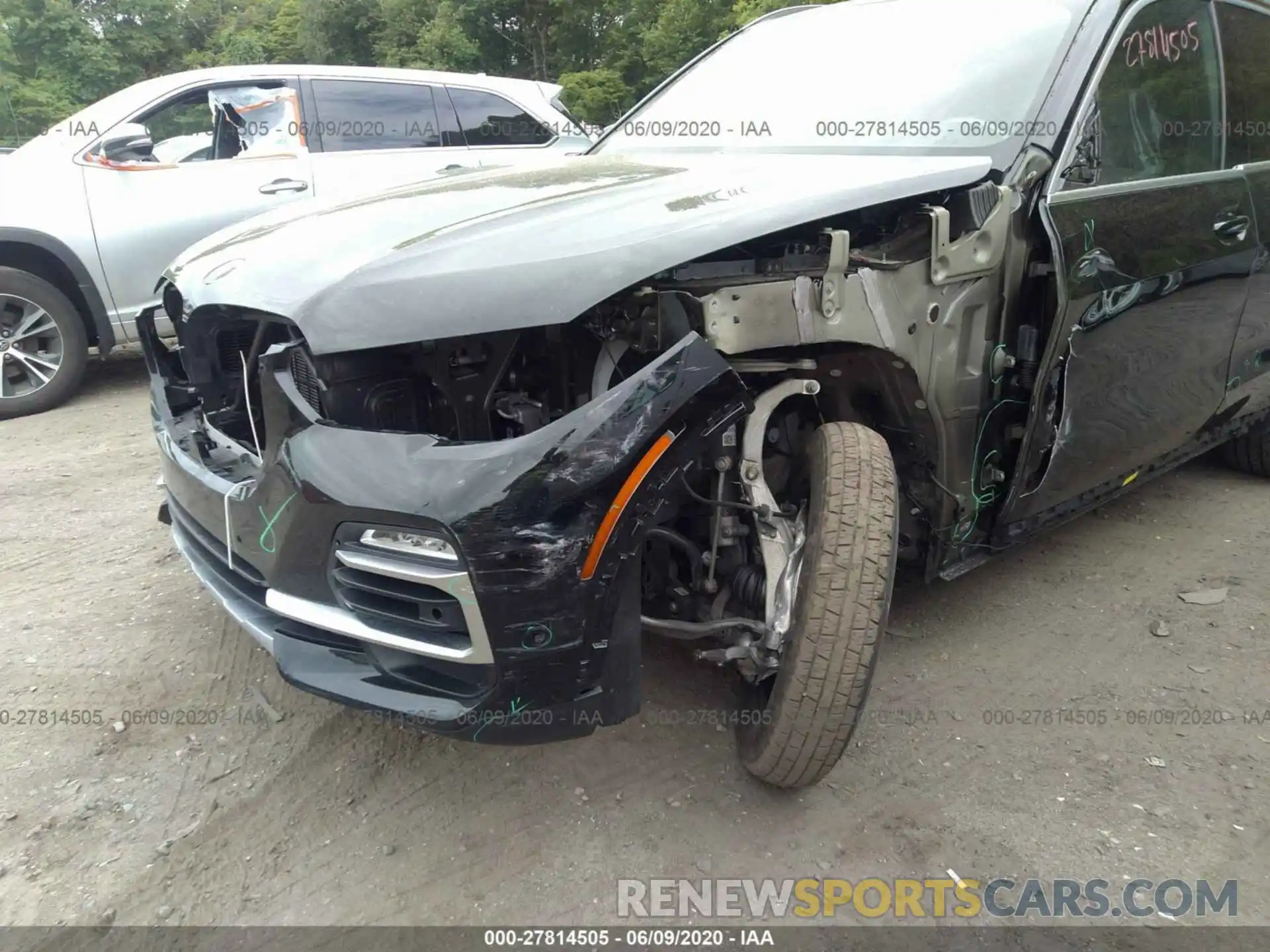 6 Photograph of a damaged car 5UXCR6C52KLK85667 BMW X5 2019