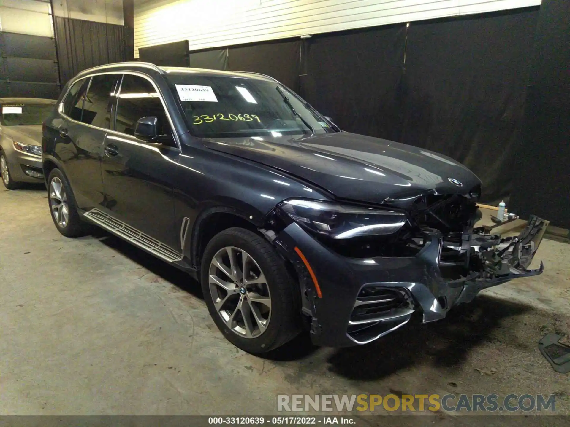 1 Photograph of a damaged car 5UXCR6C52KLK86611 BMW X5 2019