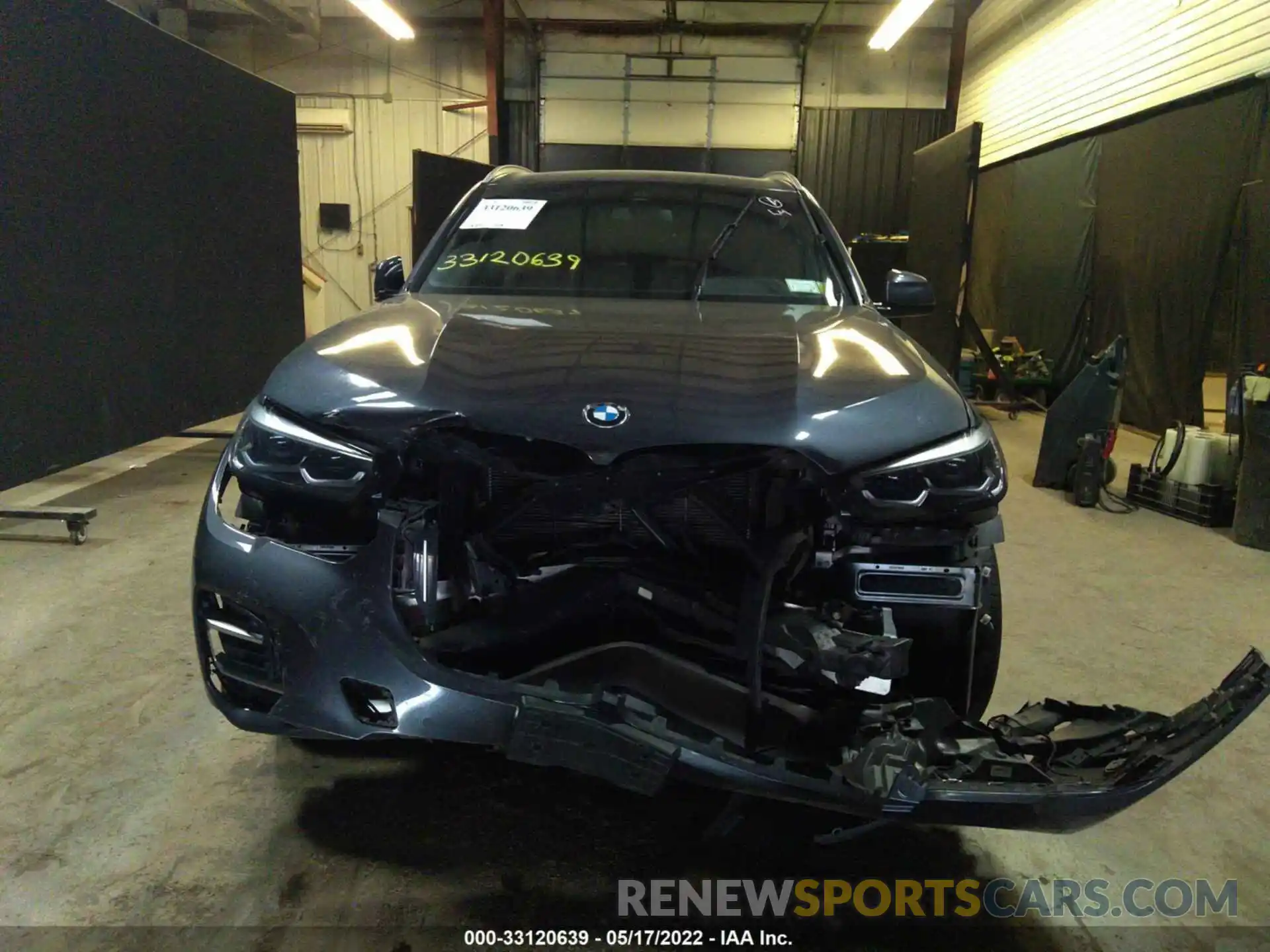 6 Photograph of a damaged car 5UXCR6C52KLK86611 BMW X5 2019