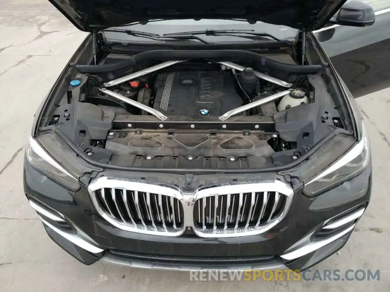 7 Photograph of a damaged car 5UXCR6C52KLK87015 BMW X5 2019