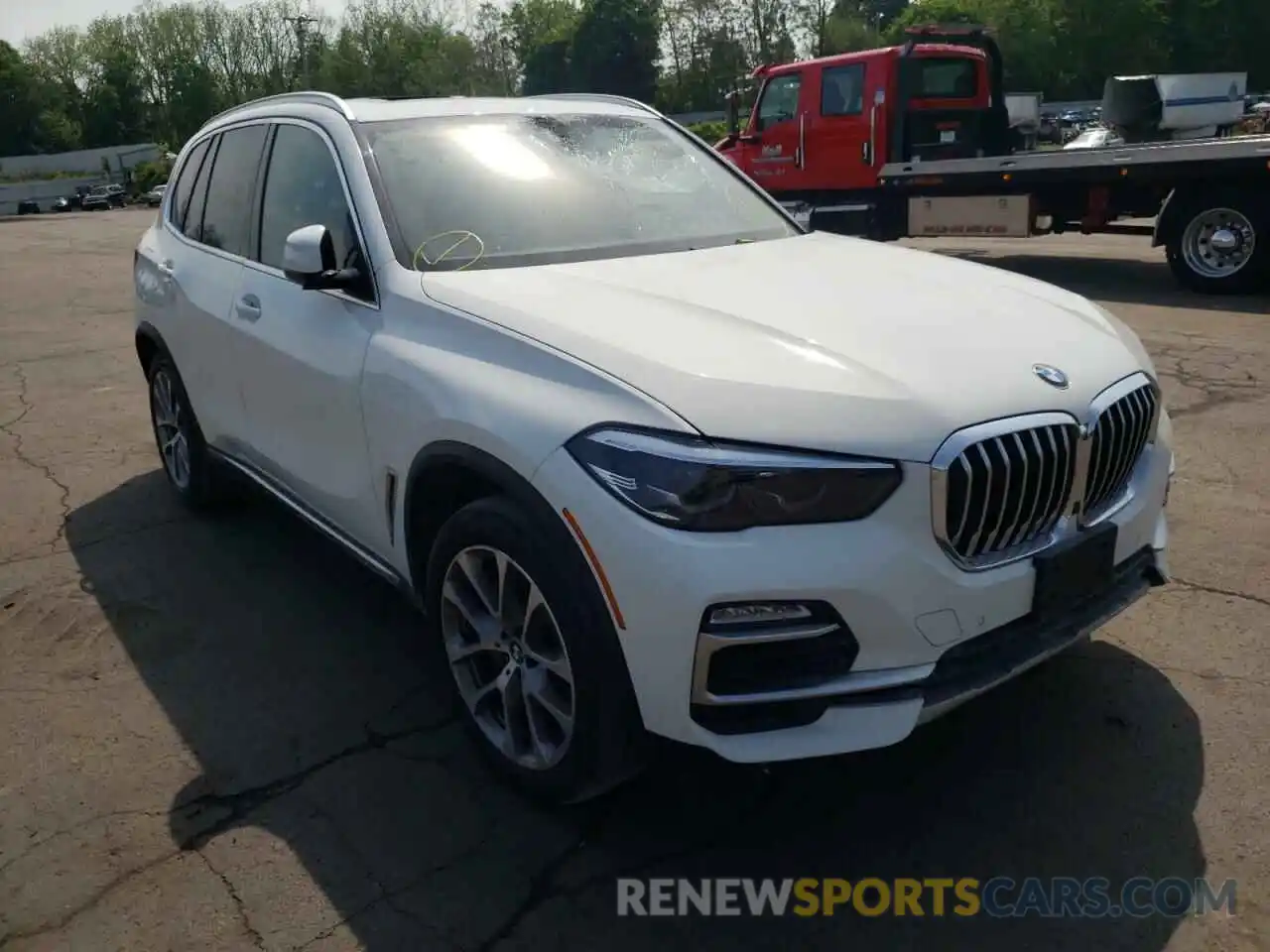 1 Фотография поврежденного автомобиля 5UXCR6C52KLK87807 BMW X5 2019