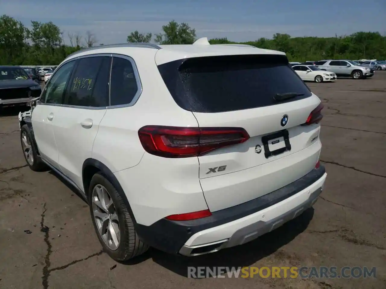 3 Фотография поврежденного автомобиля 5UXCR6C52KLK87807 BMW X5 2019