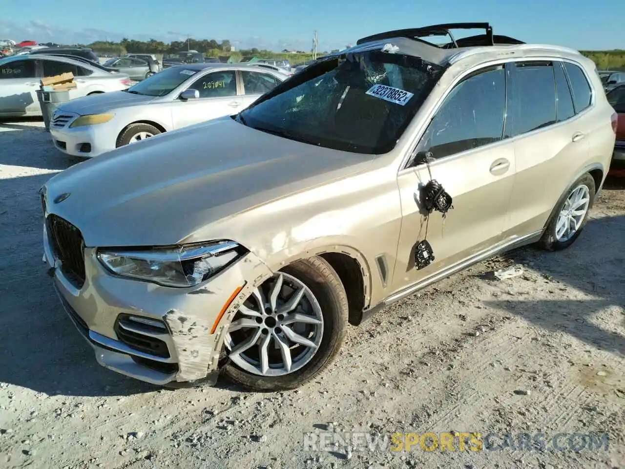 2 Photograph of a damaged car 5UXCR6C52KLK88231 BMW X5 2019