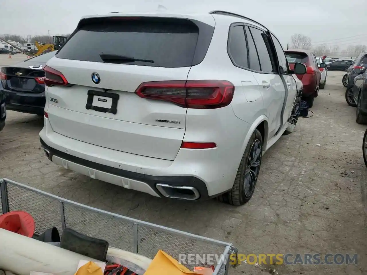 3 Фотография поврежденного автомобиля 5UXCR6C52KLL04864 BMW X5 2019