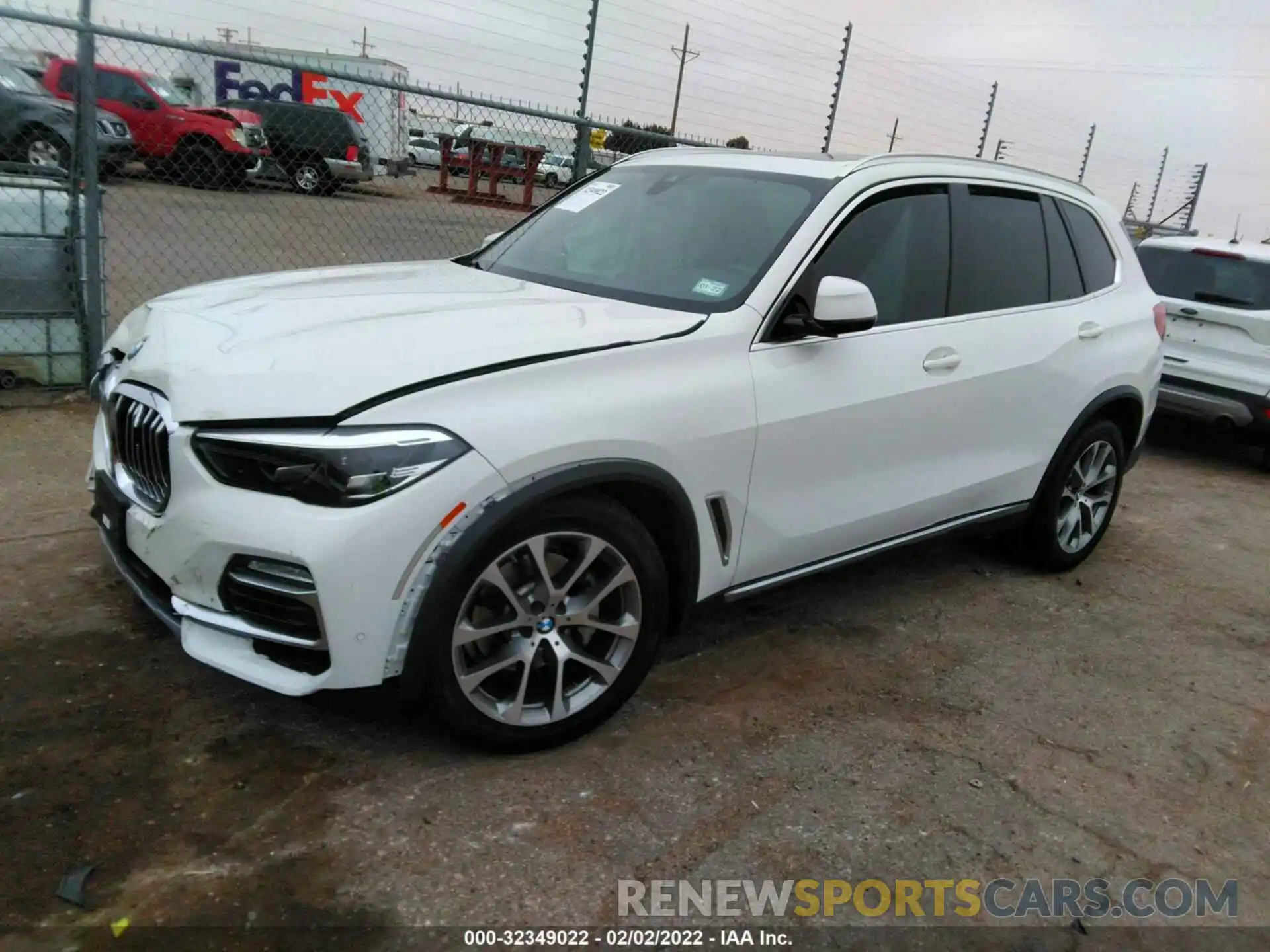 2 Фотография поврежденного автомобиля 5UXCR6C52KLL08591 BMW X5 2019