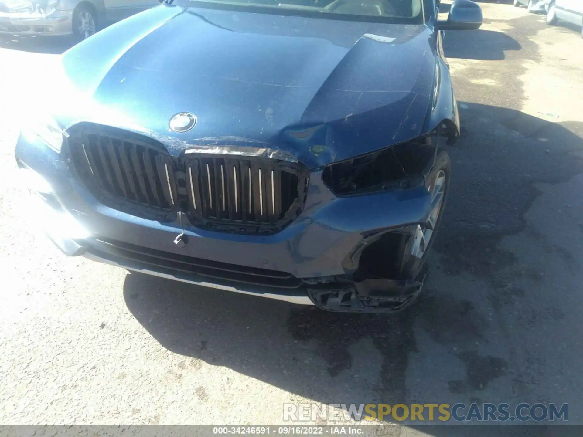 6 Photograph of a damaged car 5UXCR6C52KLL12429 BMW X5 2019