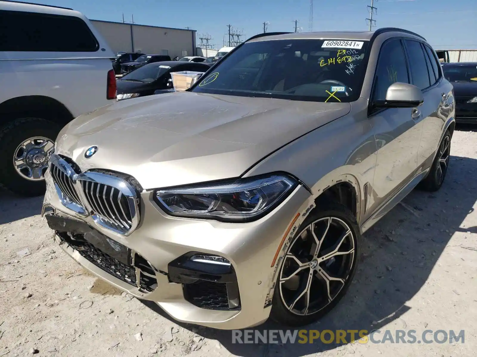 2 Photograph of a damaged car 5UXCR6C52KLL14892 BMW X5 2019