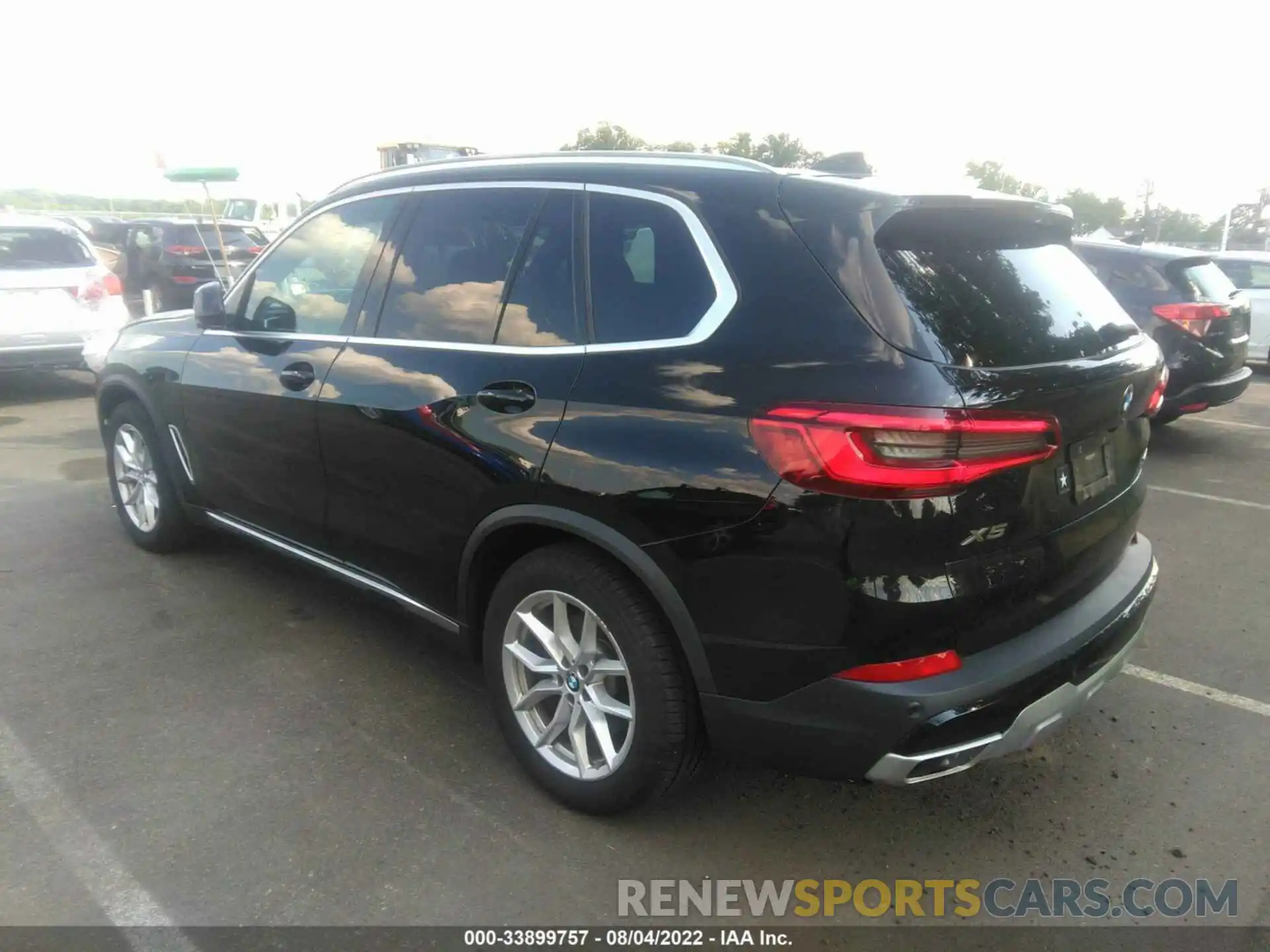 3 Photograph of a damaged car 5UXCR6C52KLL21759 BMW X5 2019