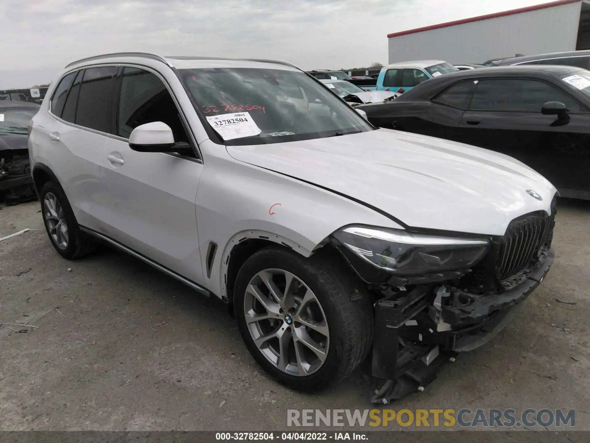 1 Photograph of a damaged car 5UXCR6C52KLL36455 BMW X5 2019