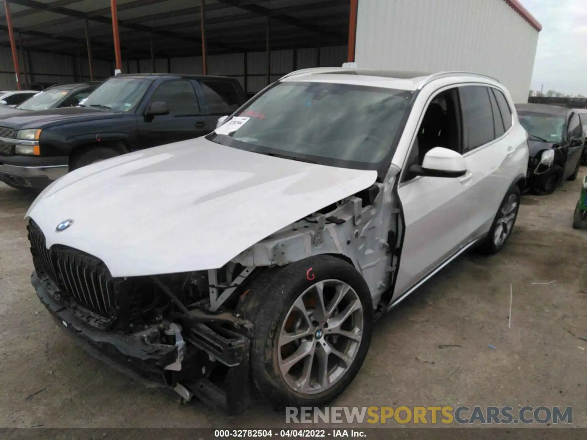 6 Photograph of a damaged car 5UXCR6C52KLL36455 BMW X5 2019