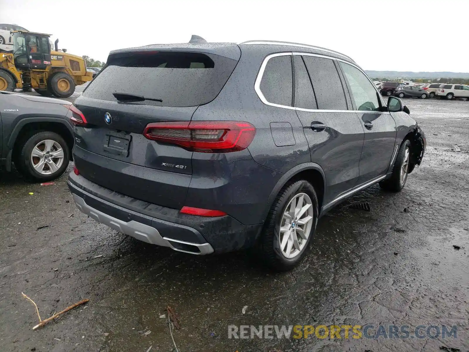 4 Photograph of a damaged car 5UXCR6C52KLL40845 BMW X5 2019