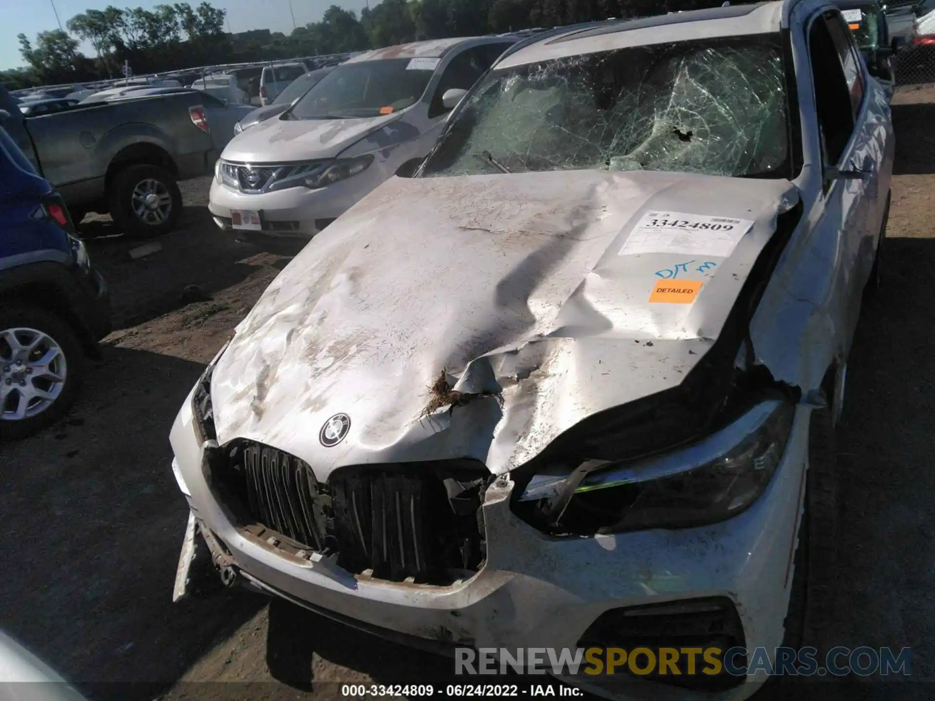 6 Photograph of a damaged car 5UXCR6C52KLL51571 BMW X5 2019