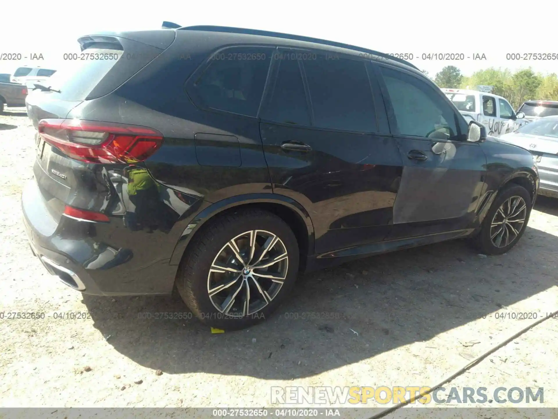 4 Фотография поврежденного автомобиля 5UXCR6C52KLL51862 BMW X5 2019