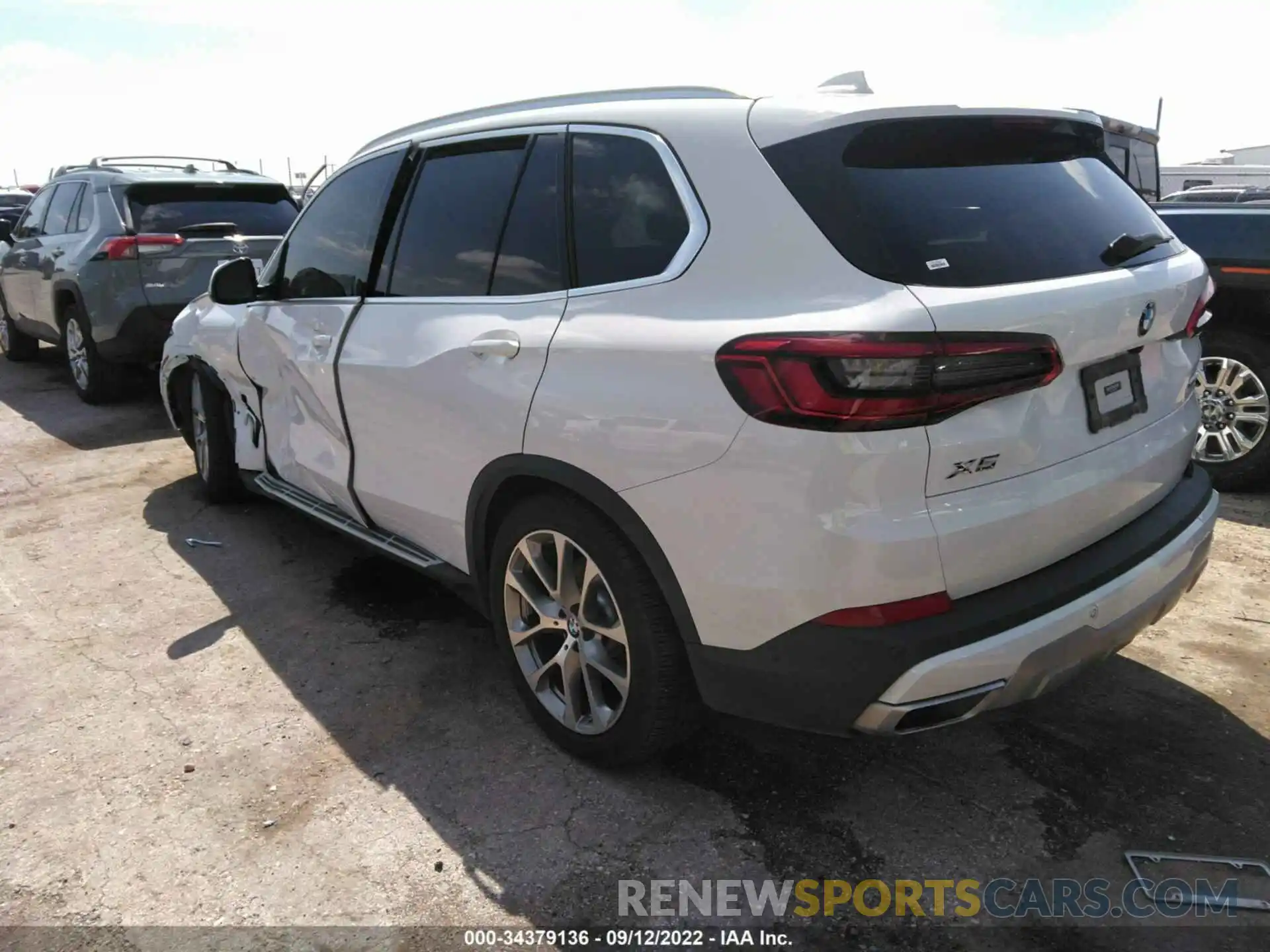 3 Фотография поврежденного автомобиля 5UXCR6C53KLK79781 BMW X5 2019