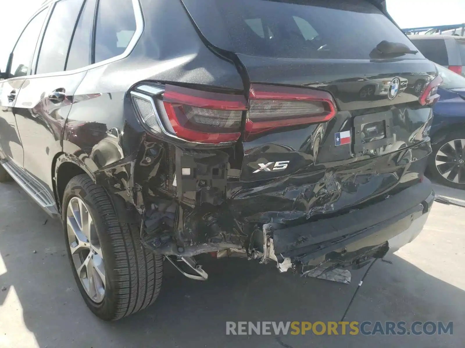 9 Фотография поврежденного автомобиля 5UXCR6C53KLK81630 BMW X5 2019
