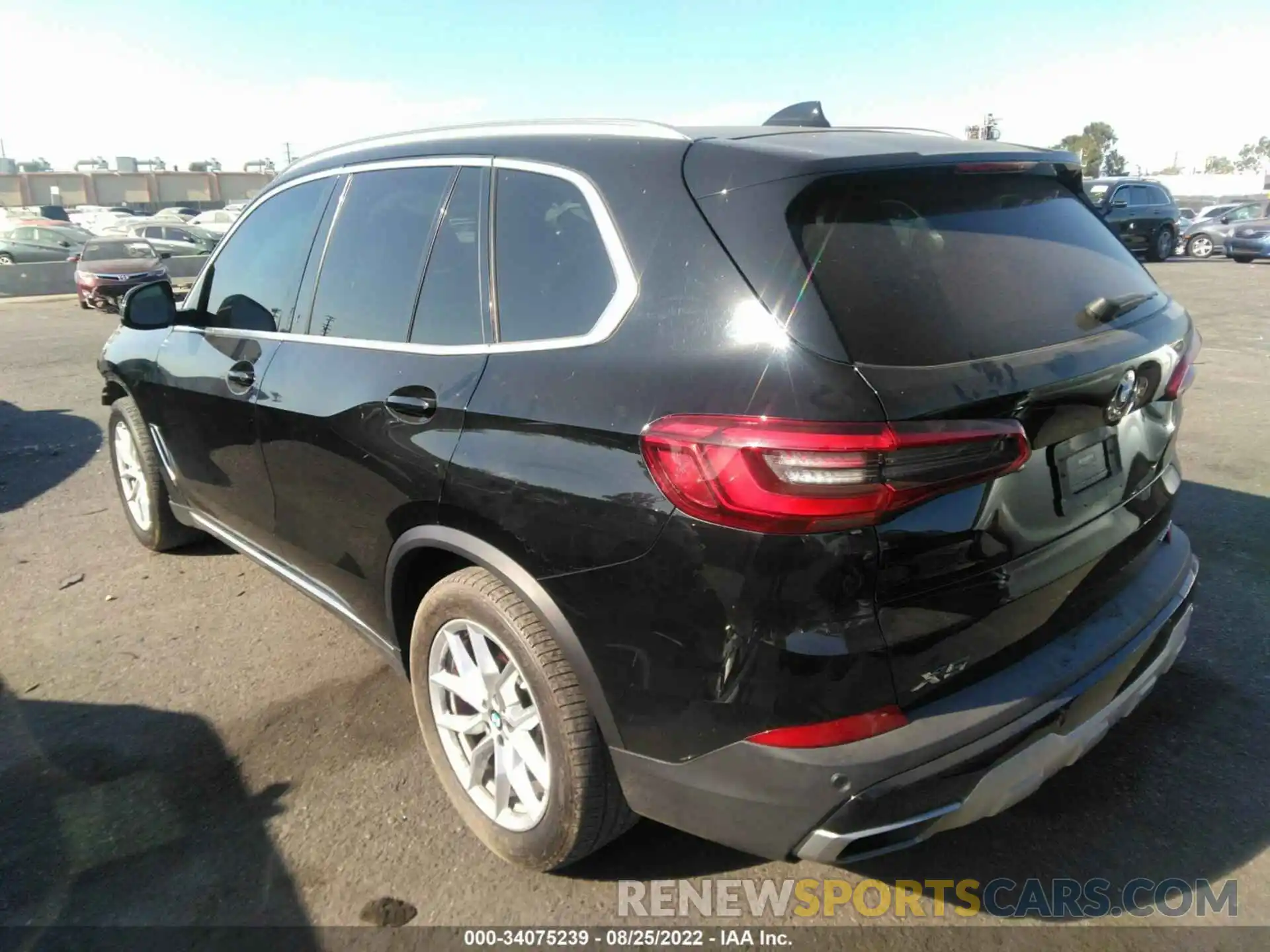 3 Photograph of a damaged car 5UXCR6C53KLK84382 BMW X5 2019