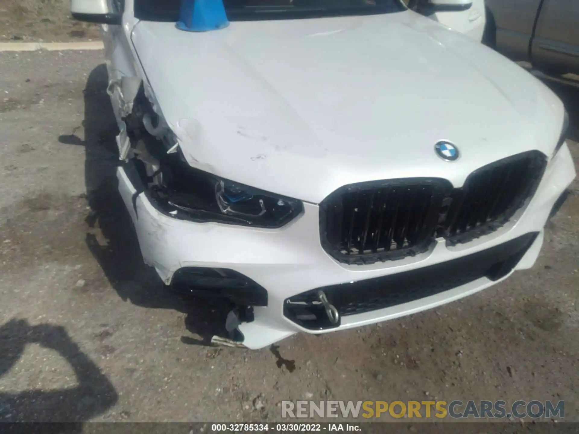 6 Photograph of a damaged car 5UXCR6C53KLK85130 BMW X5 2019