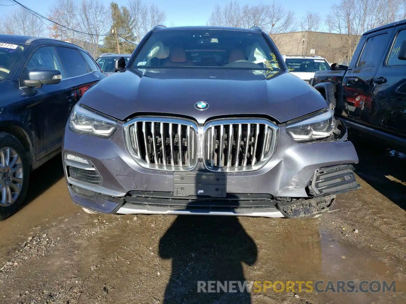 10 Photograph of a damaged car 5UXCR6C53KLL01021 BMW X5 2019