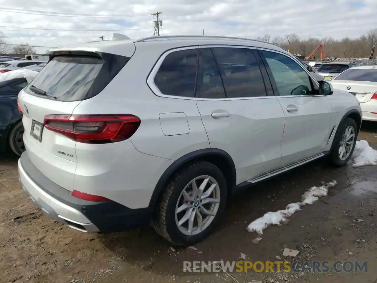 3 Photograph of a damaged car 5UXCR6C53KLL02699 BMW X5 2019