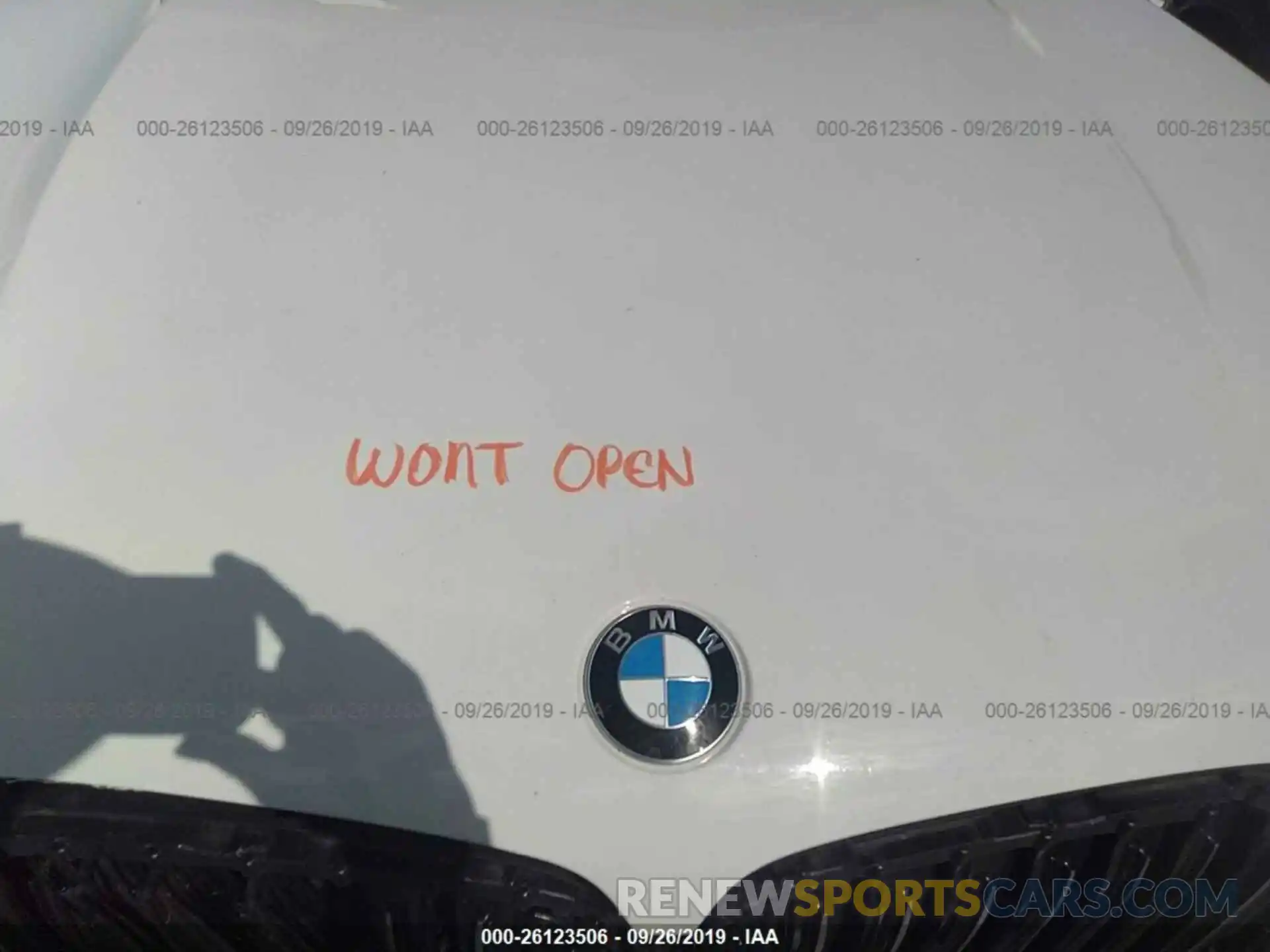 10 Photograph of a damaged car 5UXCR6C53KLL08938 BMW X5 2019