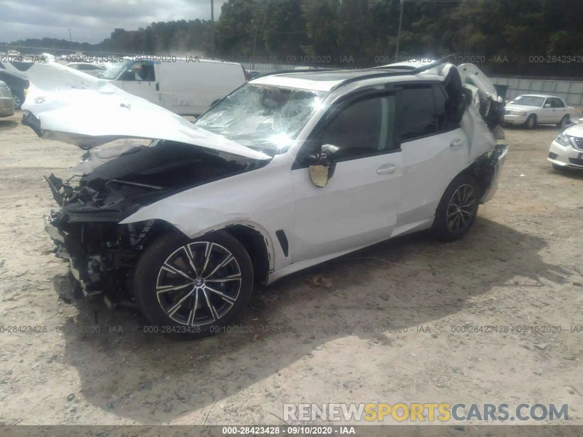 2 Photograph of a damaged car 5UXCR6C53KLL09393 BMW X5 2019