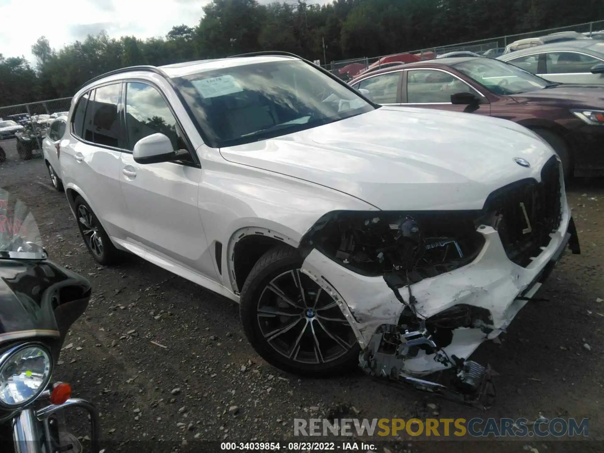 1 Photograph of a damaged car 5UXCR6C53KLL23990 BMW X5 2019