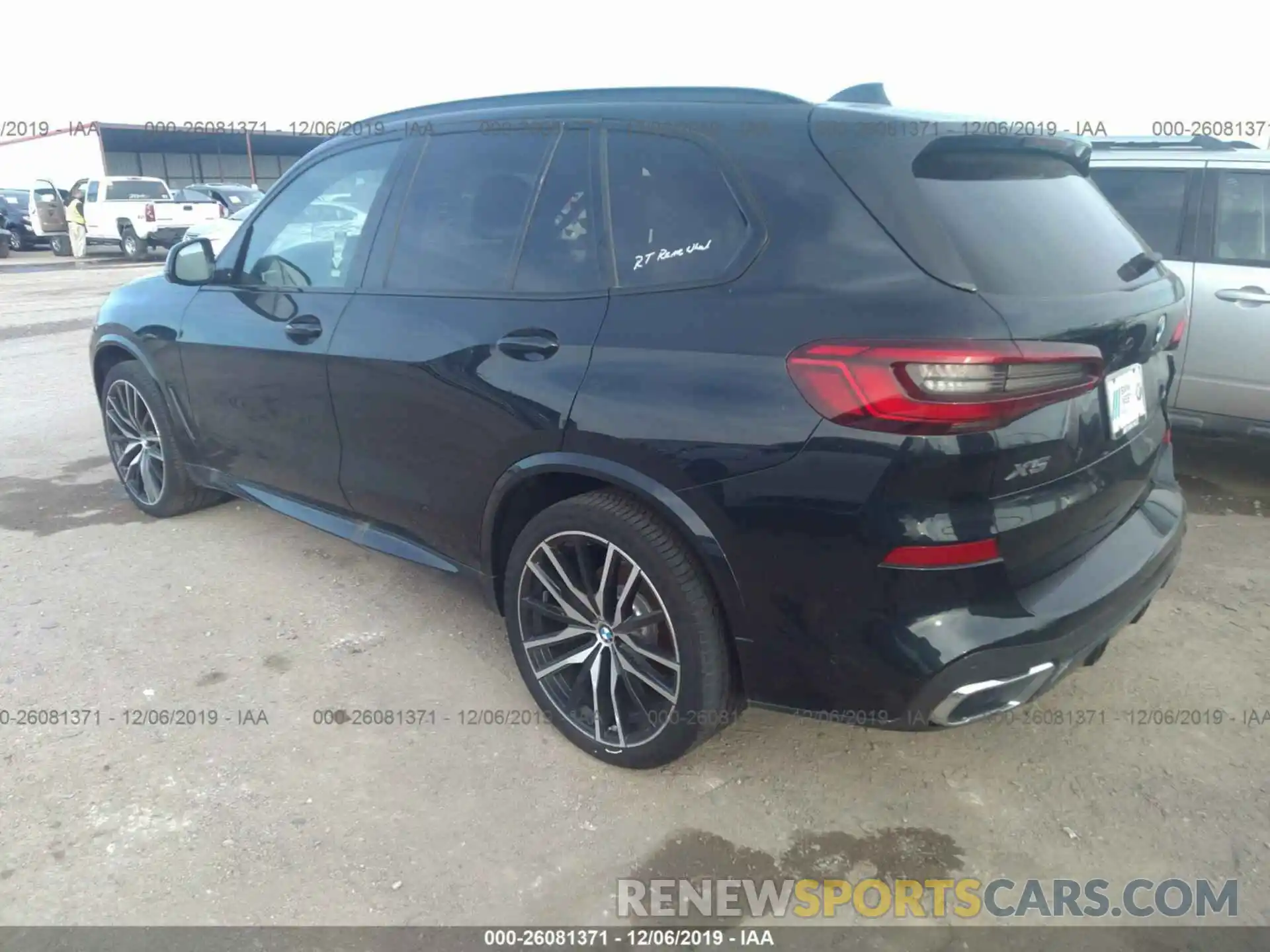 3 Photograph of a damaged car 5UXCR6C53KLL24234 BMW X5 2019