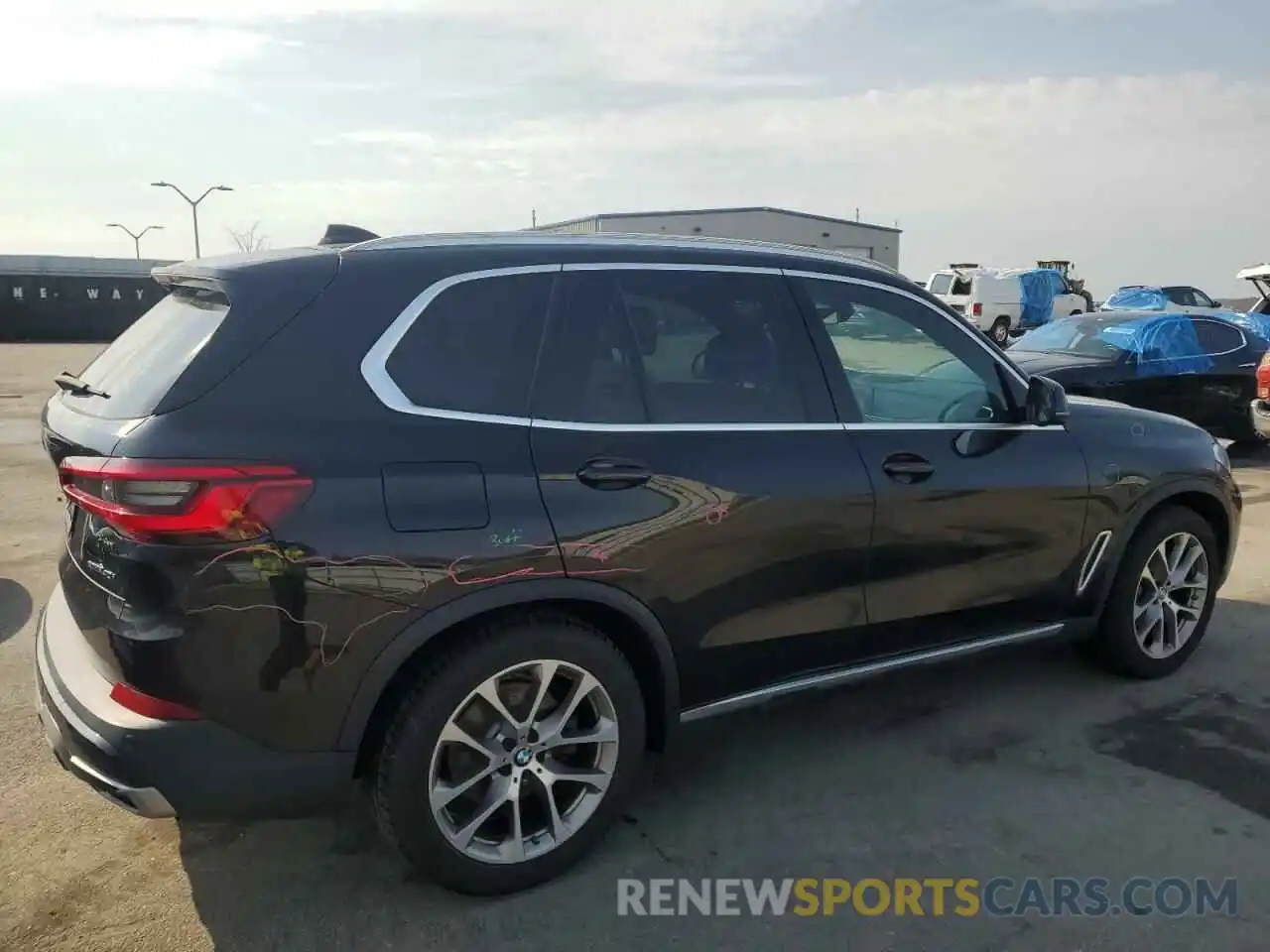 3 Фотография поврежденного автомобиля 5UXCR6C53KLL34472 BMW X5 2019