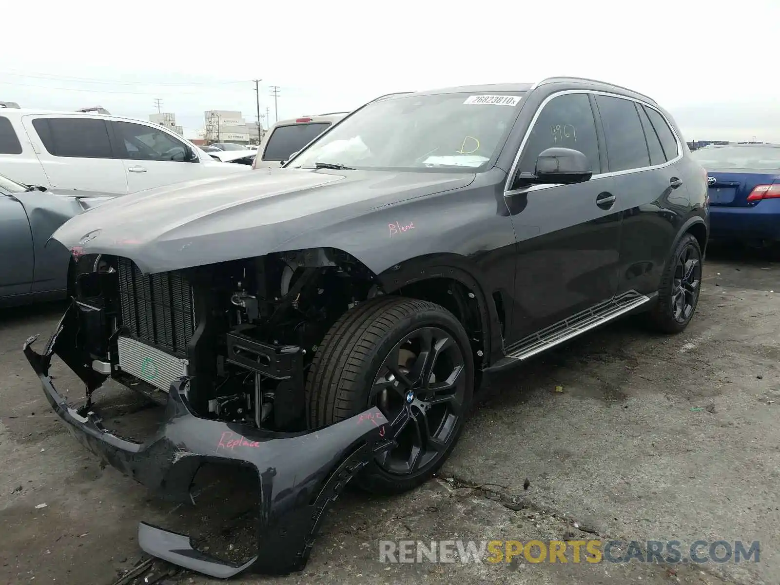 2 Фотография поврежденного автомобиля 5UXCR6C53KLL36495 BMW X5 2019