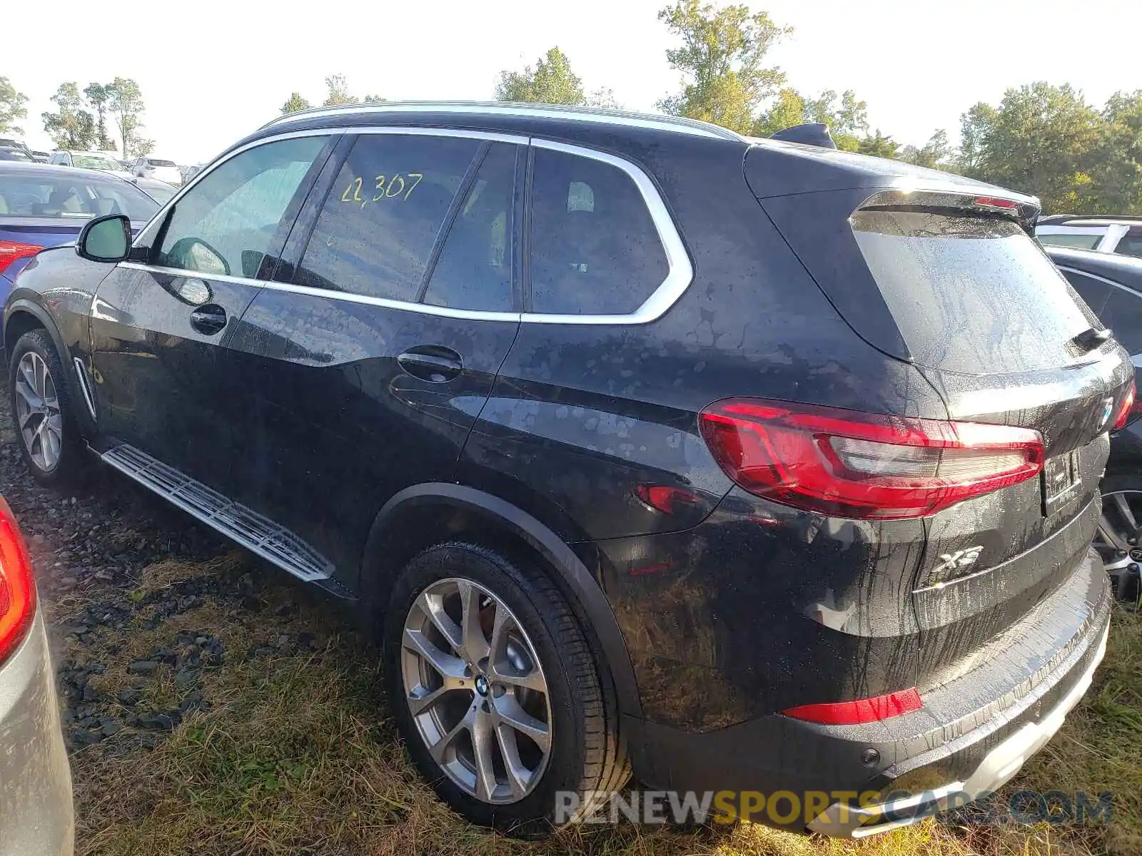 3 Photograph of a damaged car 5UXCR6C53KLL60876 BMW X5 2019