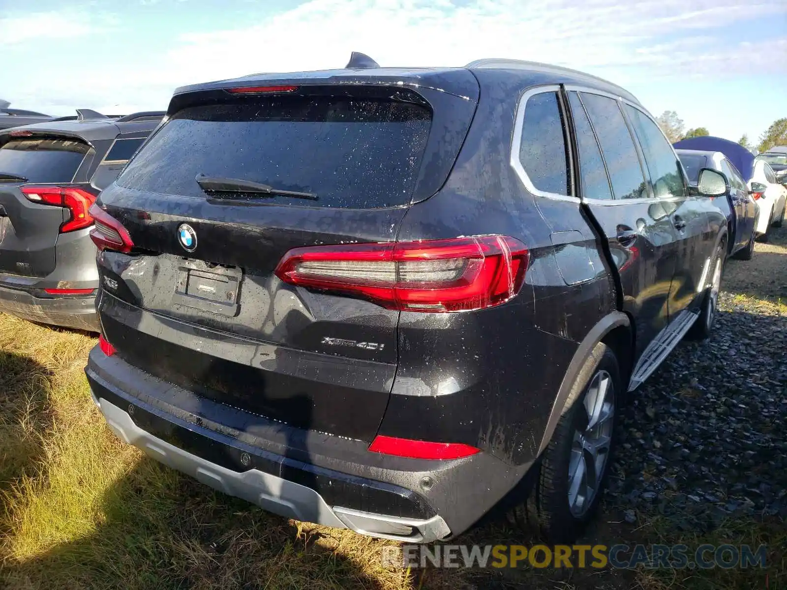 4 Photograph of a damaged car 5UXCR6C53KLL60876 BMW X5 2019