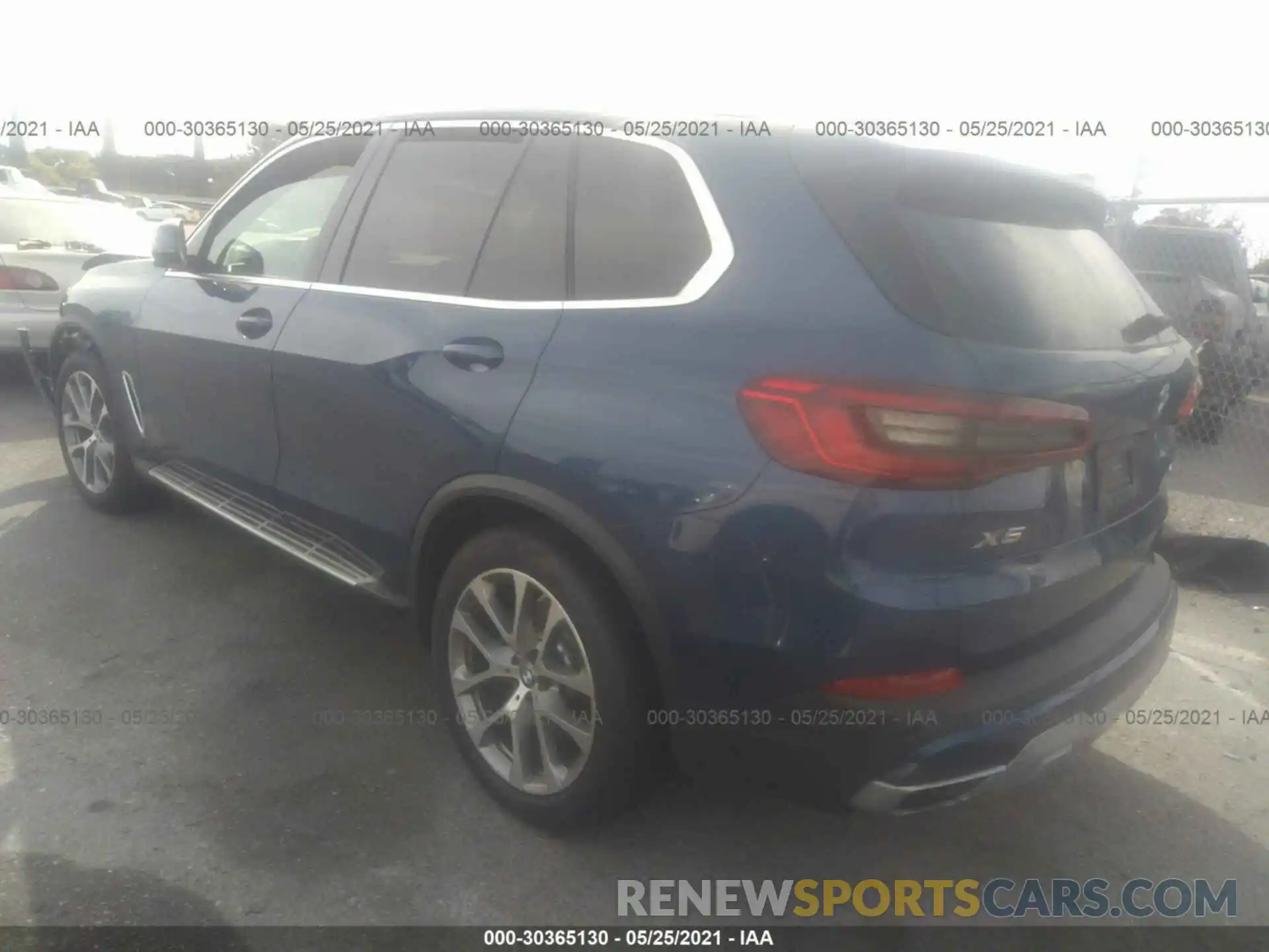 3 Photograph of a damaged car 5UXCR6C54KLK80017 BMW X5 2019