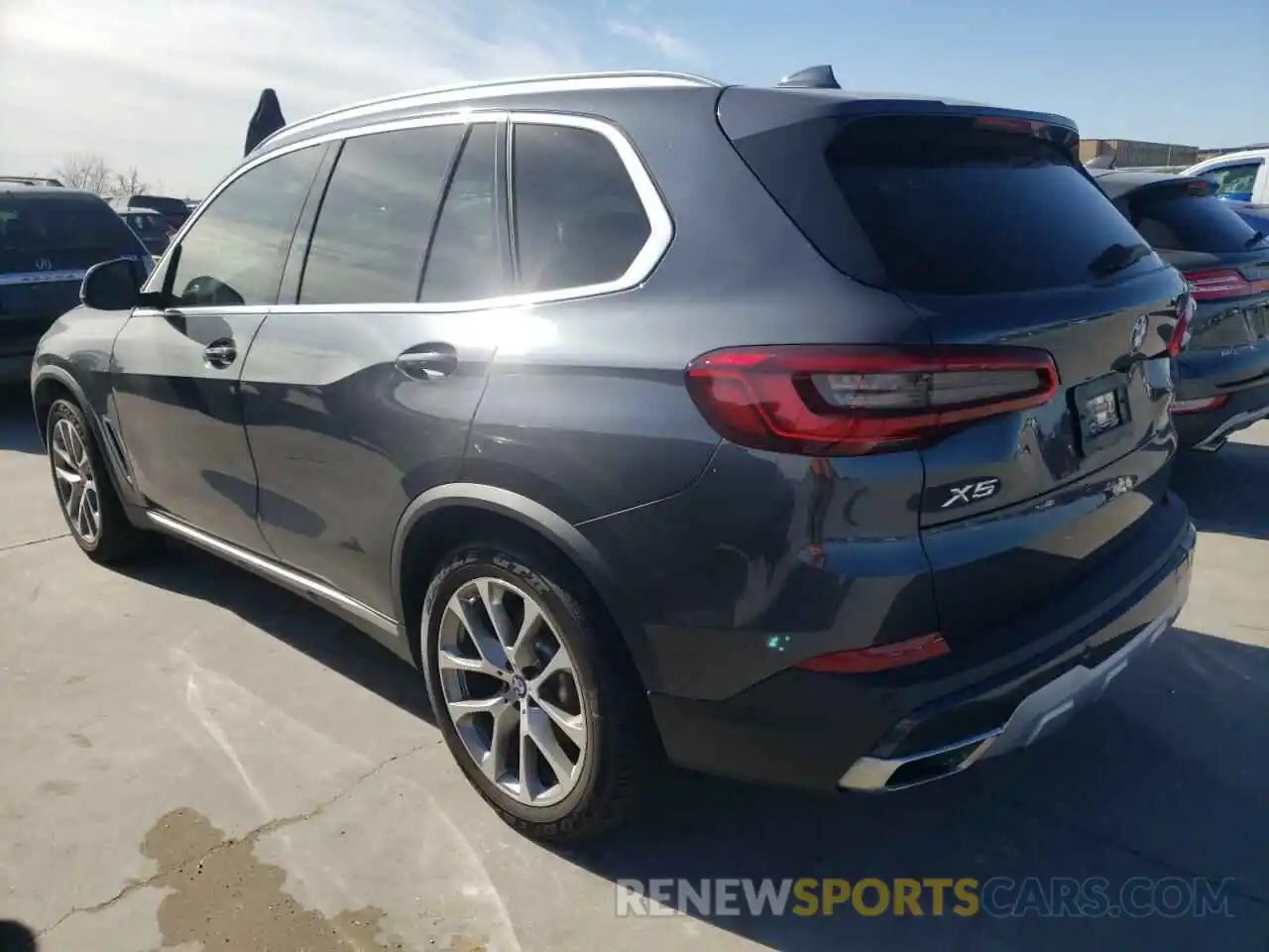 3 Photograph of a damaged car 5UXCR6C54KLK81801 BMW X5 2019