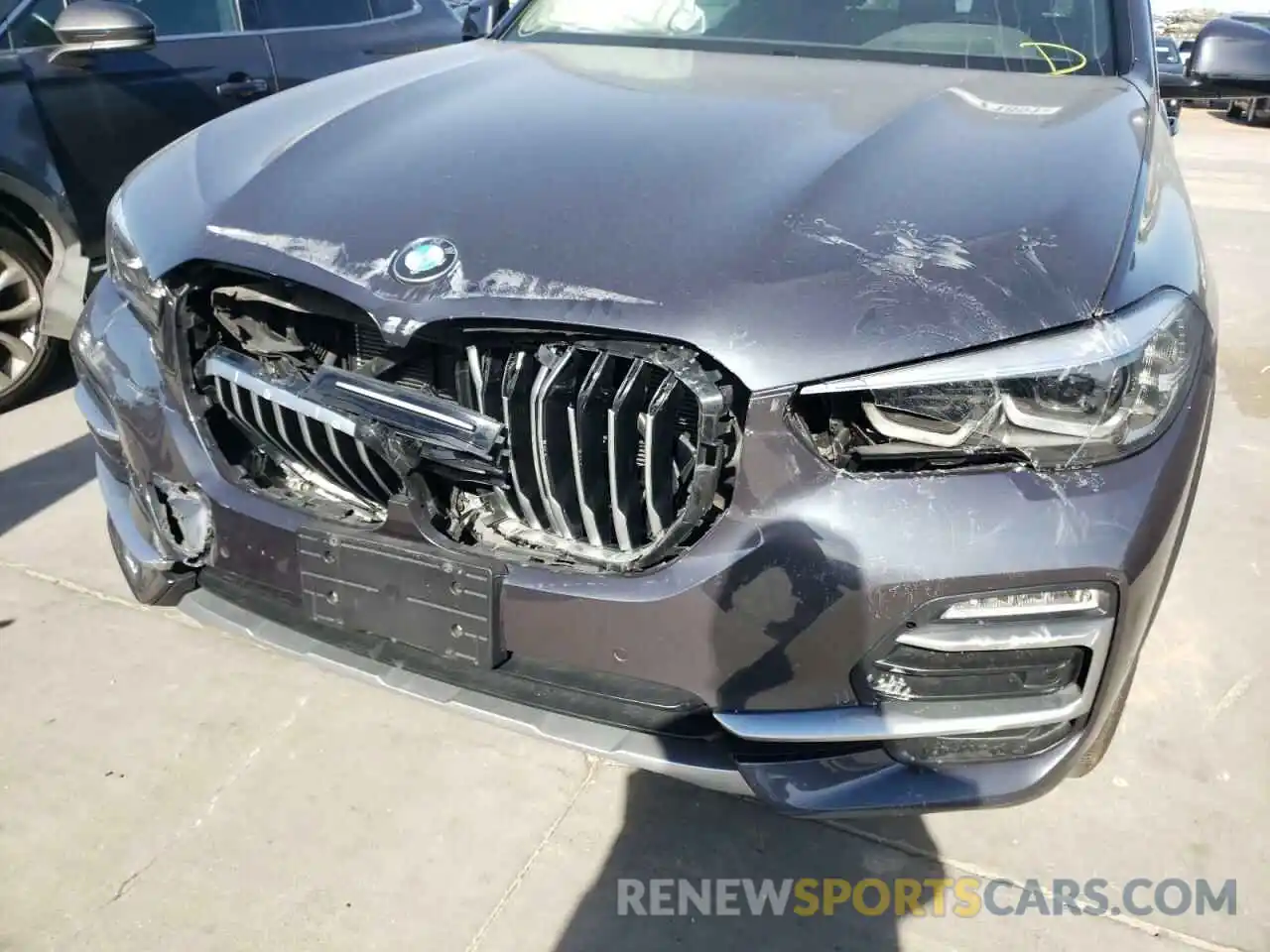 9 Photograph of a damaged car 5UXCR6C54KLK81801 BMW X5 2019