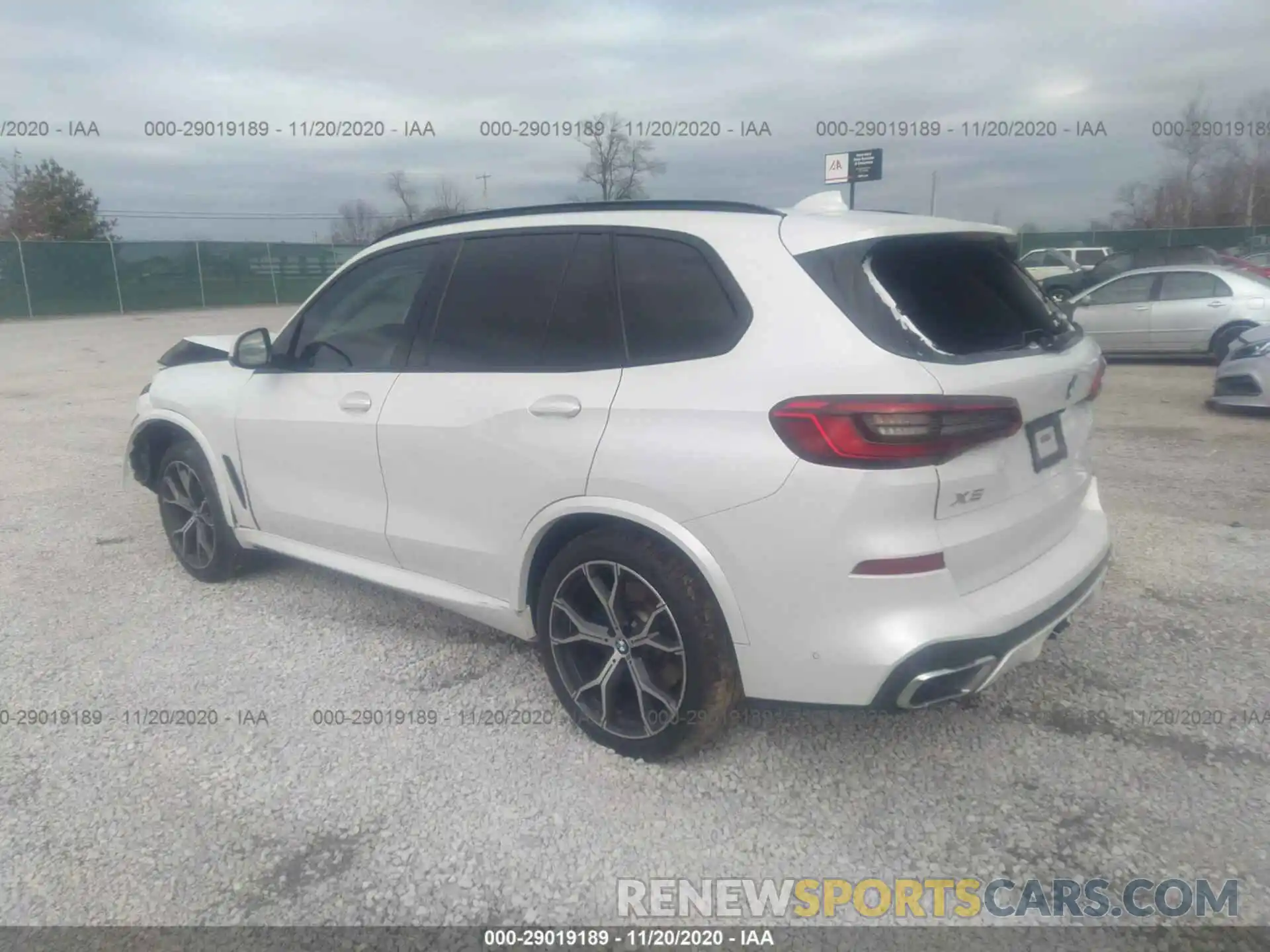 3 Photograph of a damaged car 5UXCR6C54KLK82737 BMW X5 2019