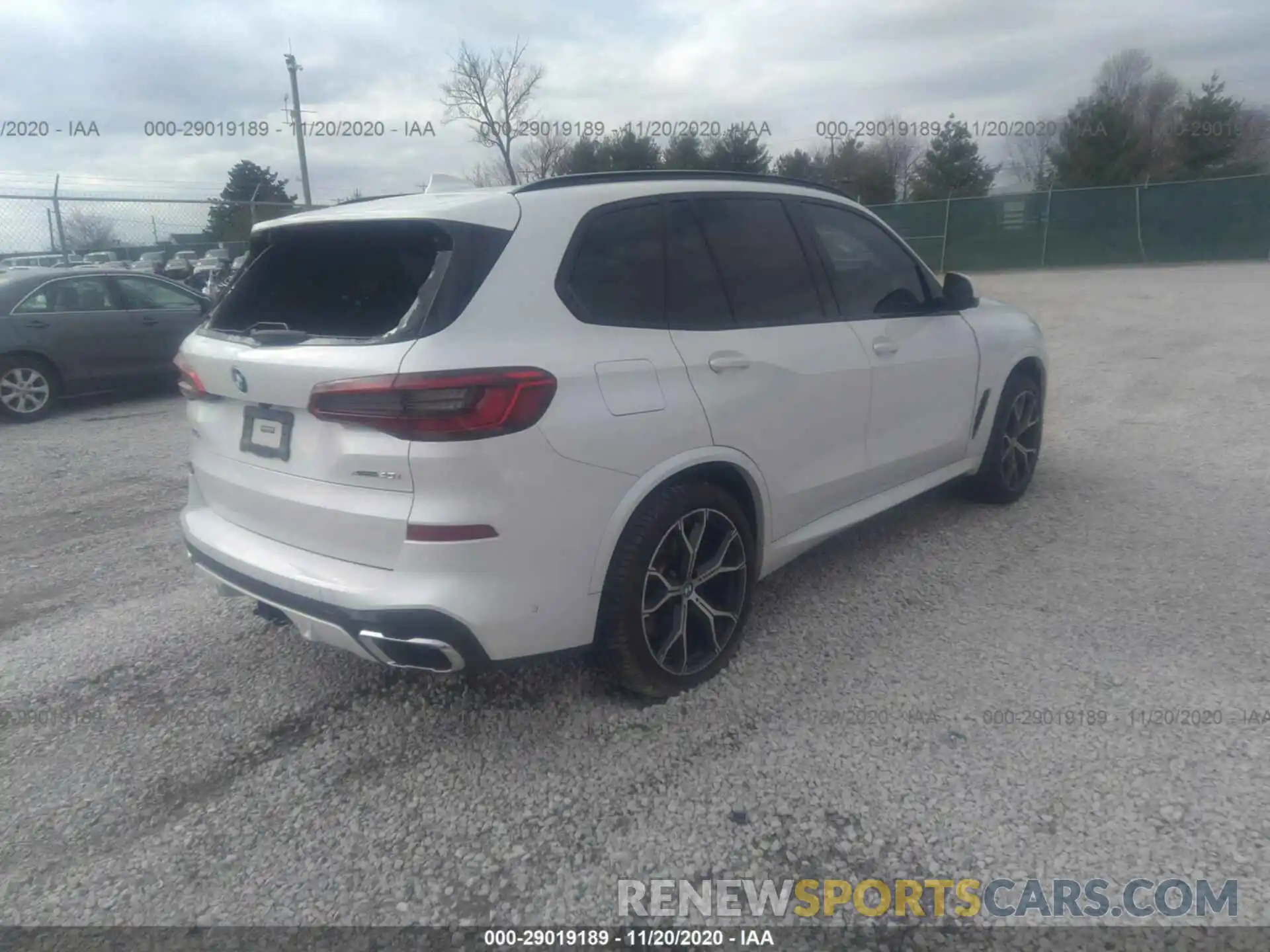 4 Photograph of a damaged car 5UXCR6C54KLK82737 BMW X5 2019