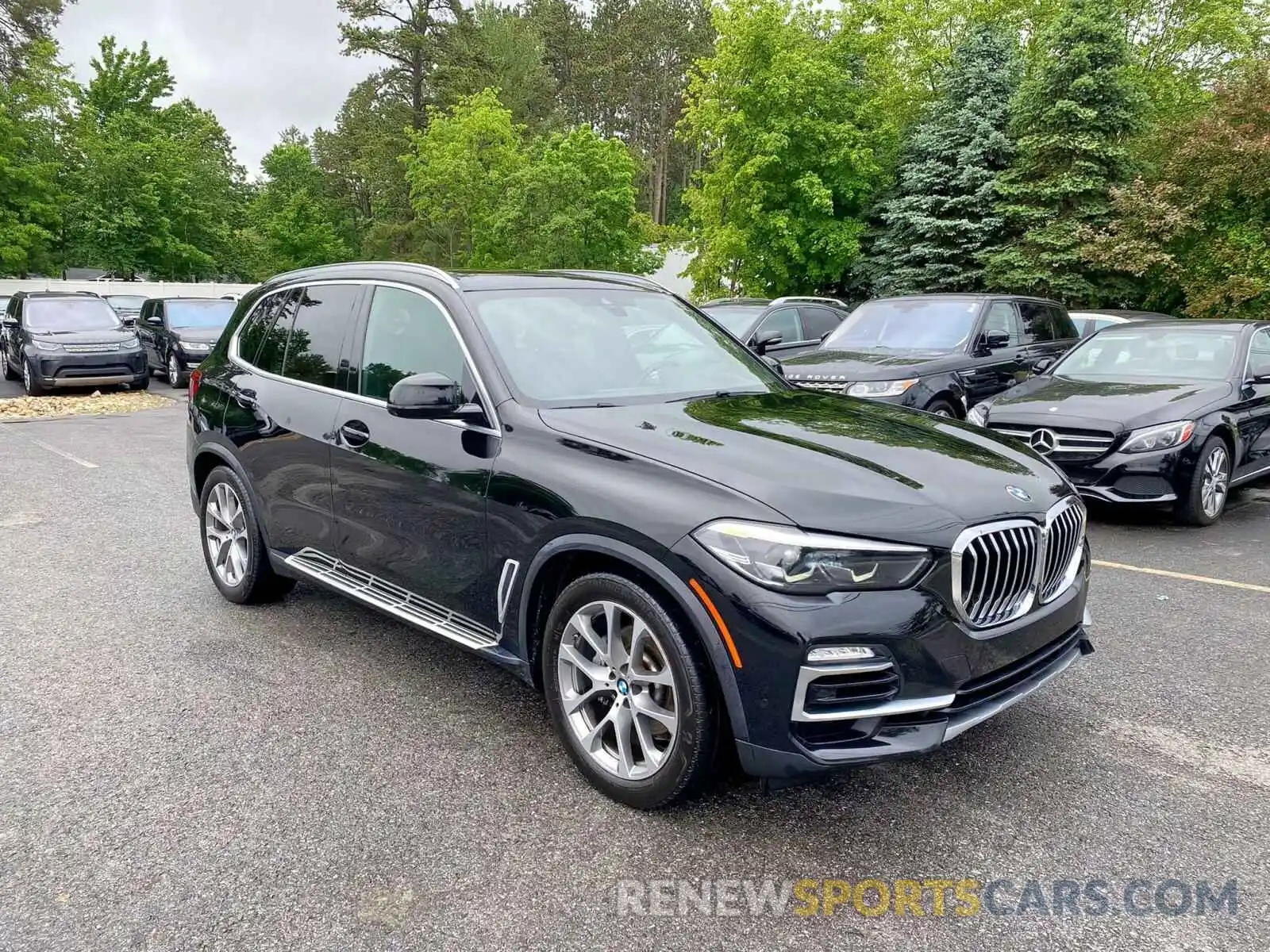 2 Photograph of a damaged car 5UXCR6C54KLK88733 BMW X5 2019